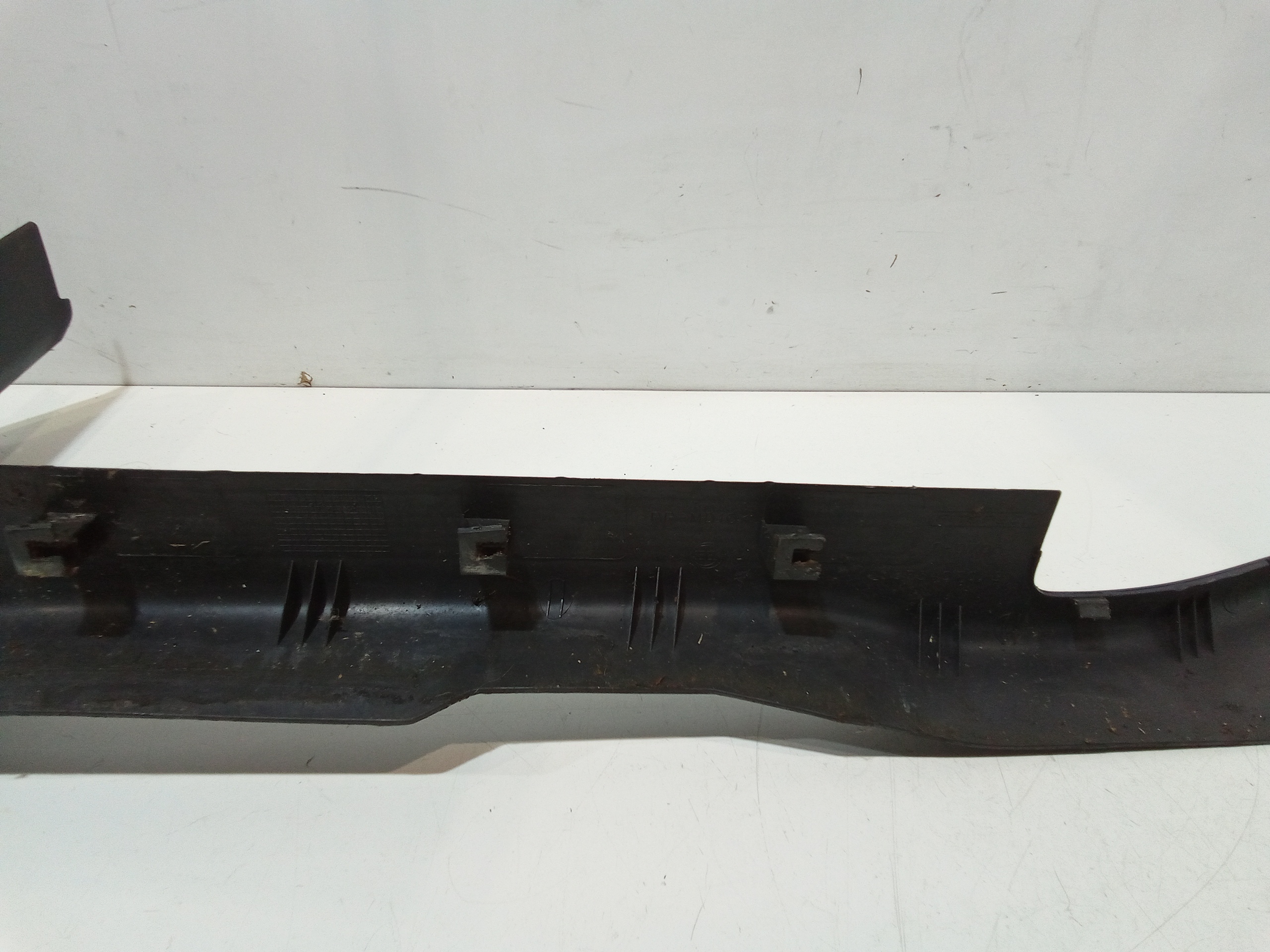 Batticalcagno anteriore sinistro per Peugeot Bipper 1 Serie (2007 - In produzione)