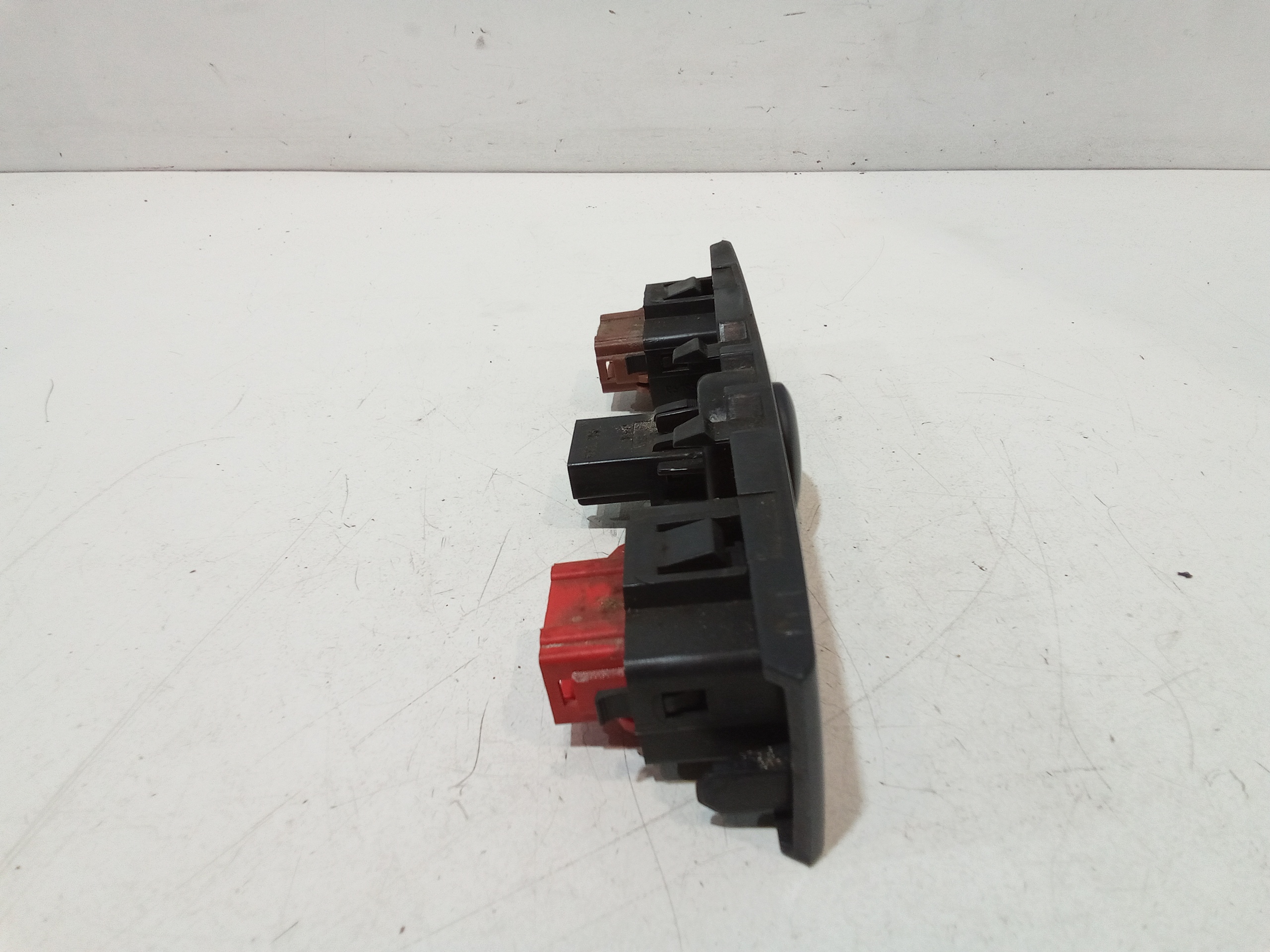 Pulsantiera Centrale per Renault Clio Serie (01>05) (2001 - 2005)