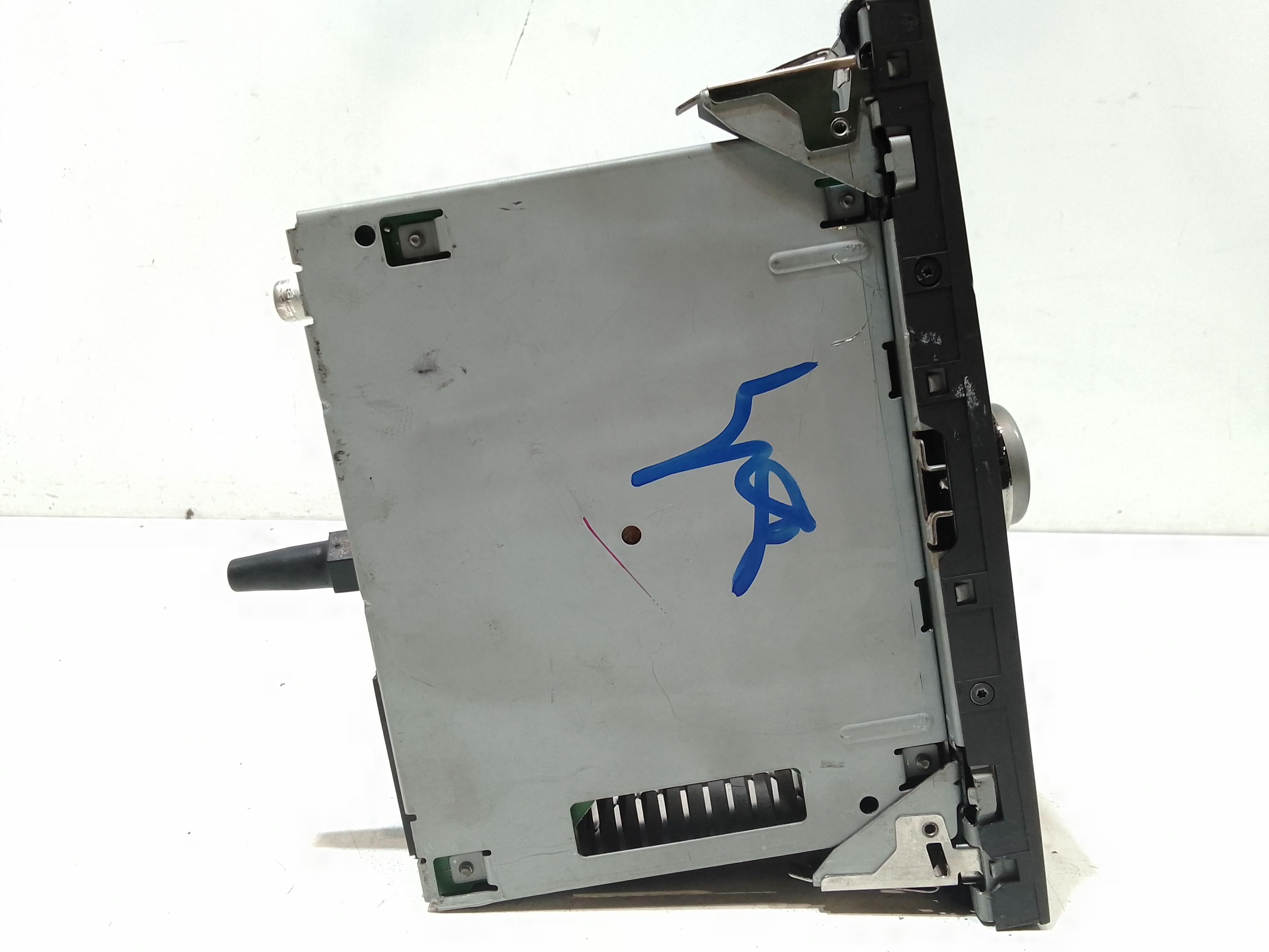 Autoradio per Ford Focus Berlina 4 Serie (2008 - 2011)