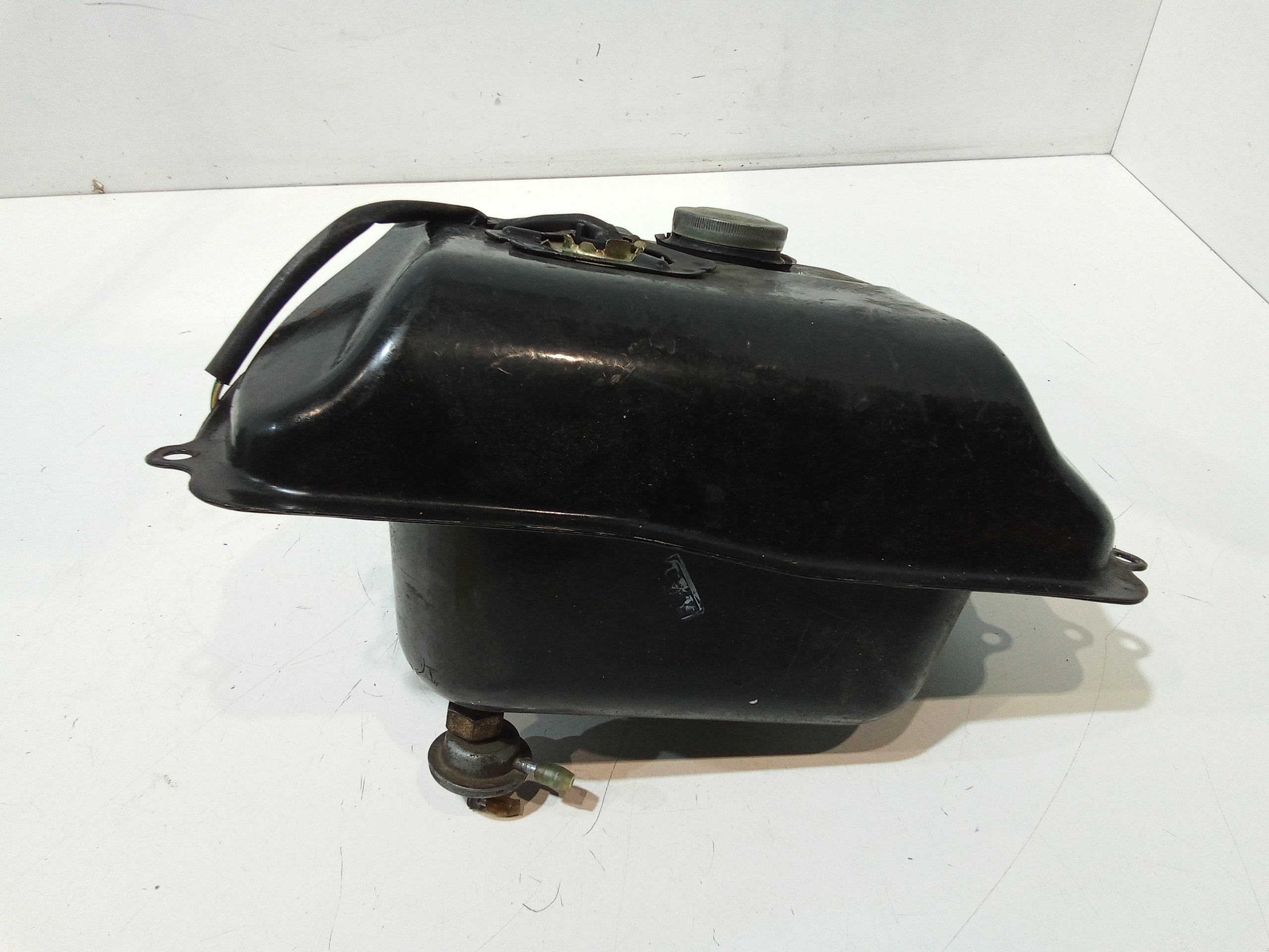 Serbatoio per Peugeot Tweet 50cc (13>) (2013 - In produzione)