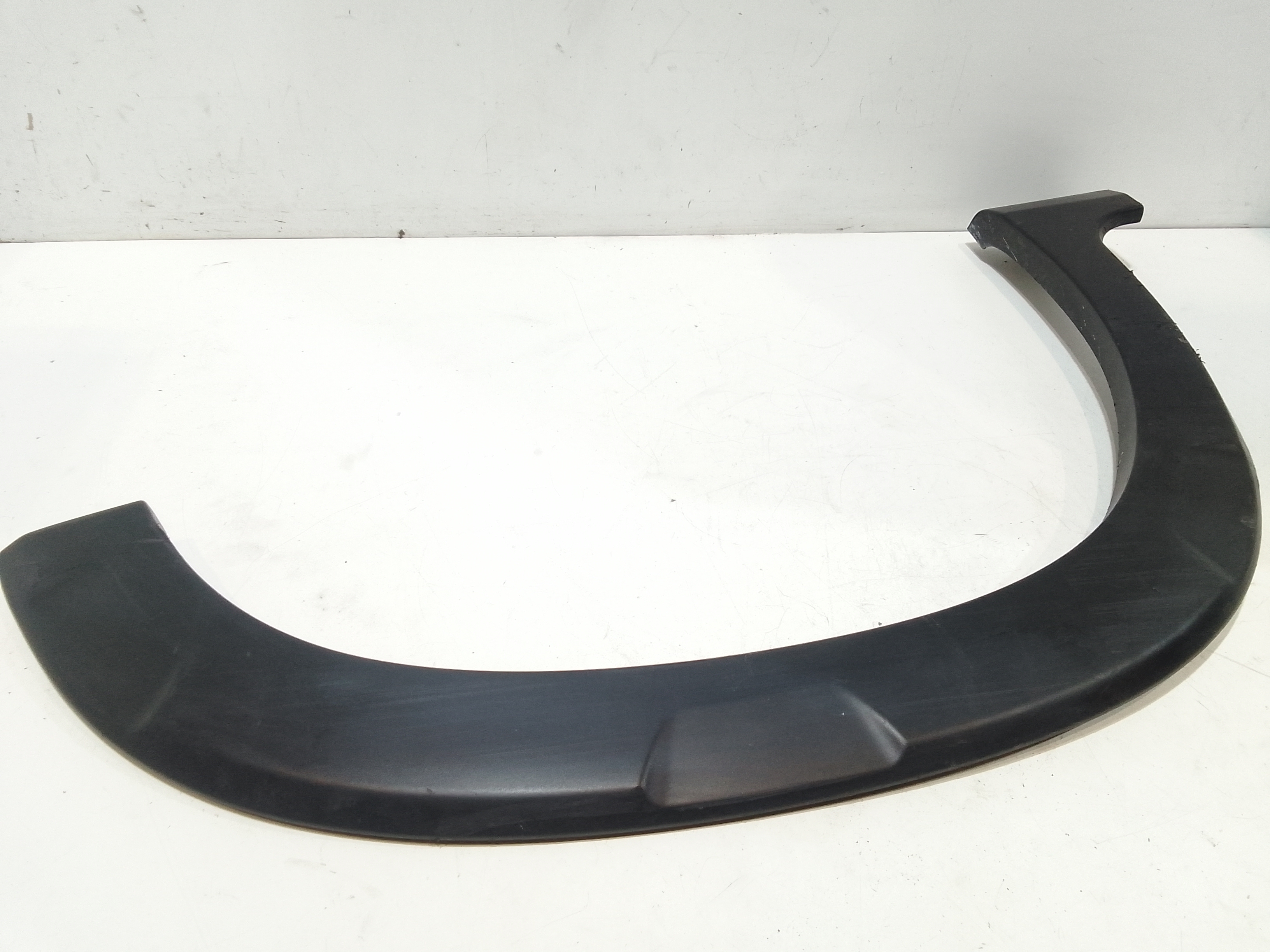 Modanatura parafango post SX guida per Peugeot Rifter Serie (18>) (2018 - In produzione)