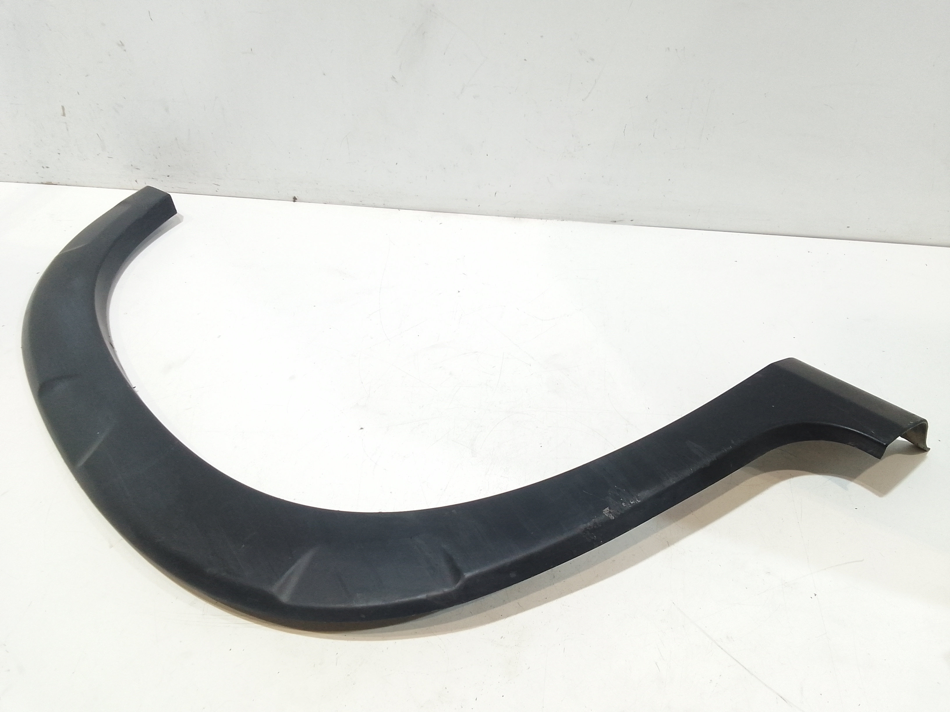 Modanatura parafango post SX guida per Peugeot Rifter Serie (18>) (2018 - In produzione)