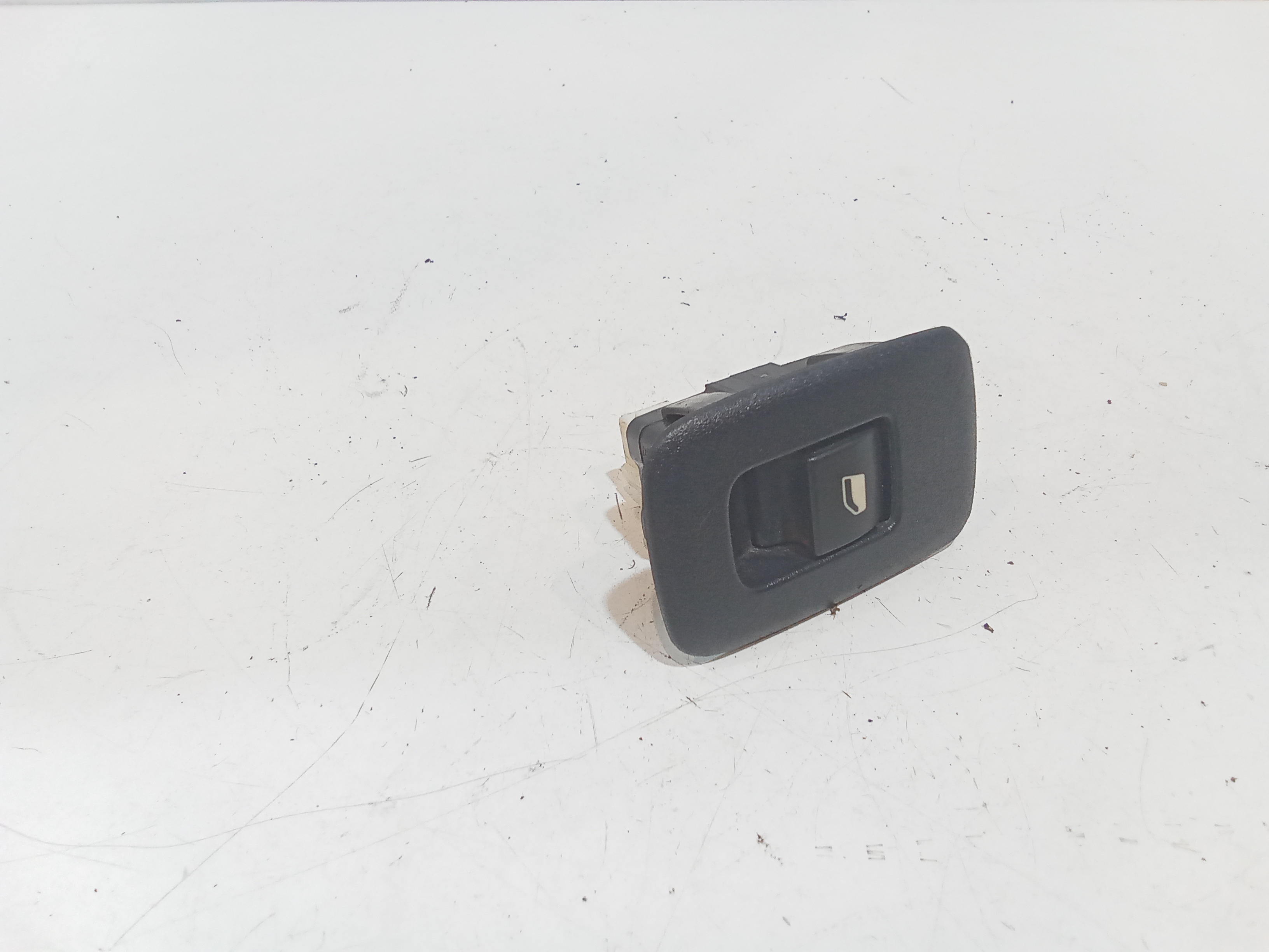 Pulsantiera Posteriore Destra per Peugeot Rifter Serie (18>) (2018 - In produzione)