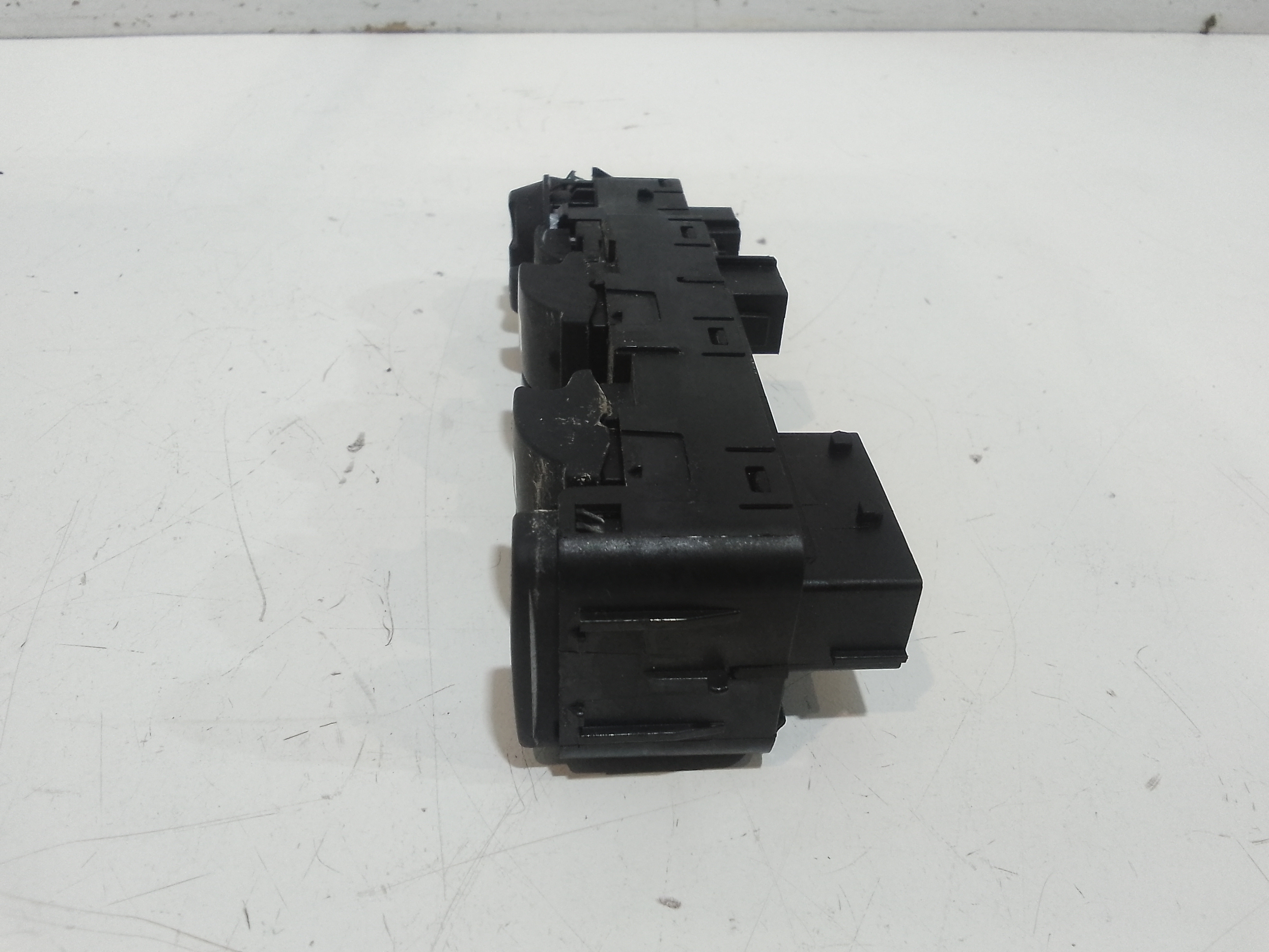 Pulsantiera anteriore sinistra Guida per Peugeot Rifter Serie (18>) (2018 - In produzione)