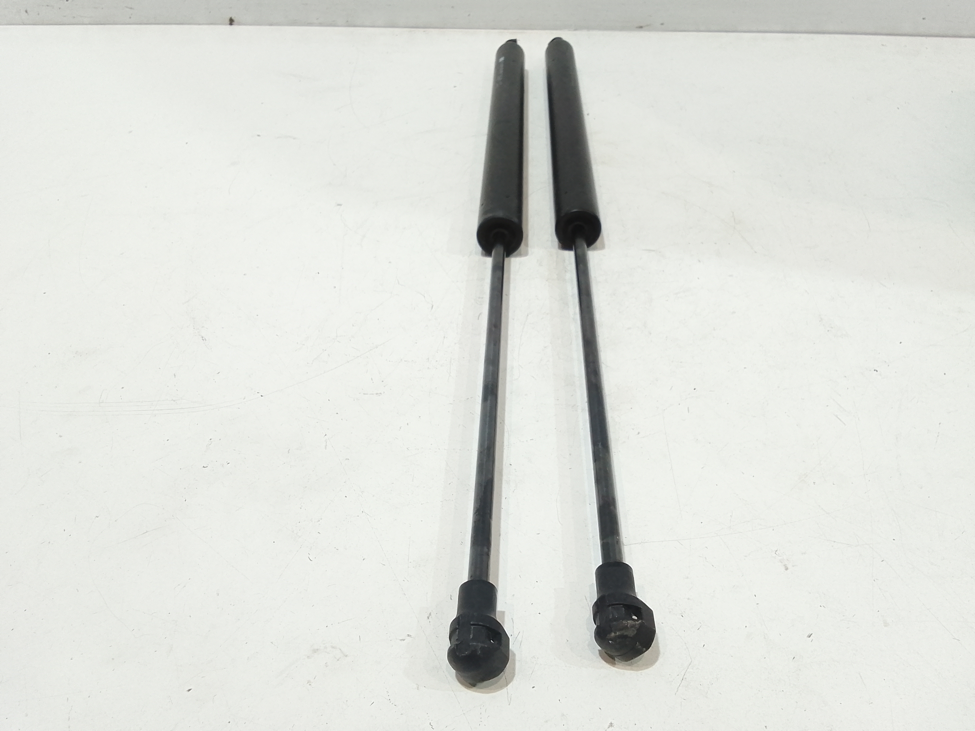 Pistoncini cofano Post. per Peugeot Rifter Serie (18>) (2018 - In produzione)