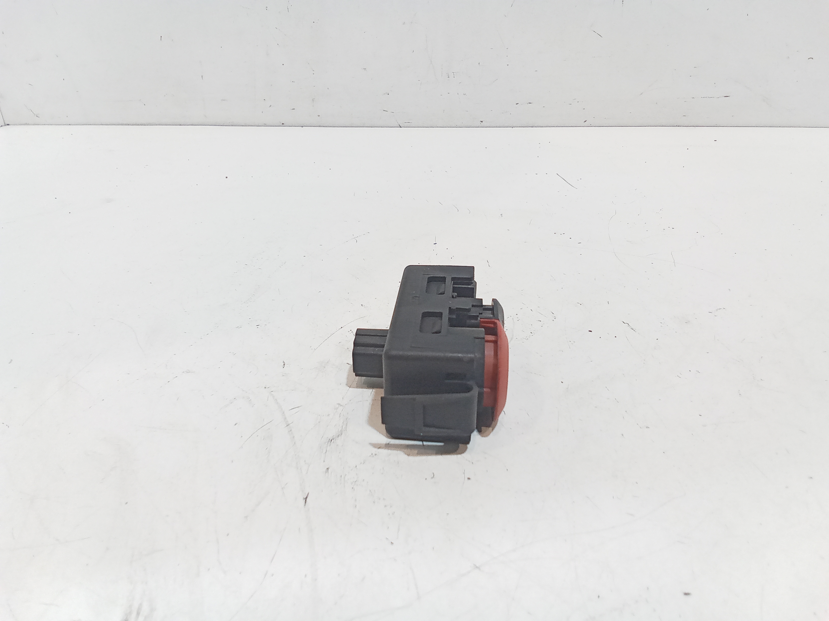 Pulsante luci di emergenza per Renault Modus 1 Serie (2004 - 2006)