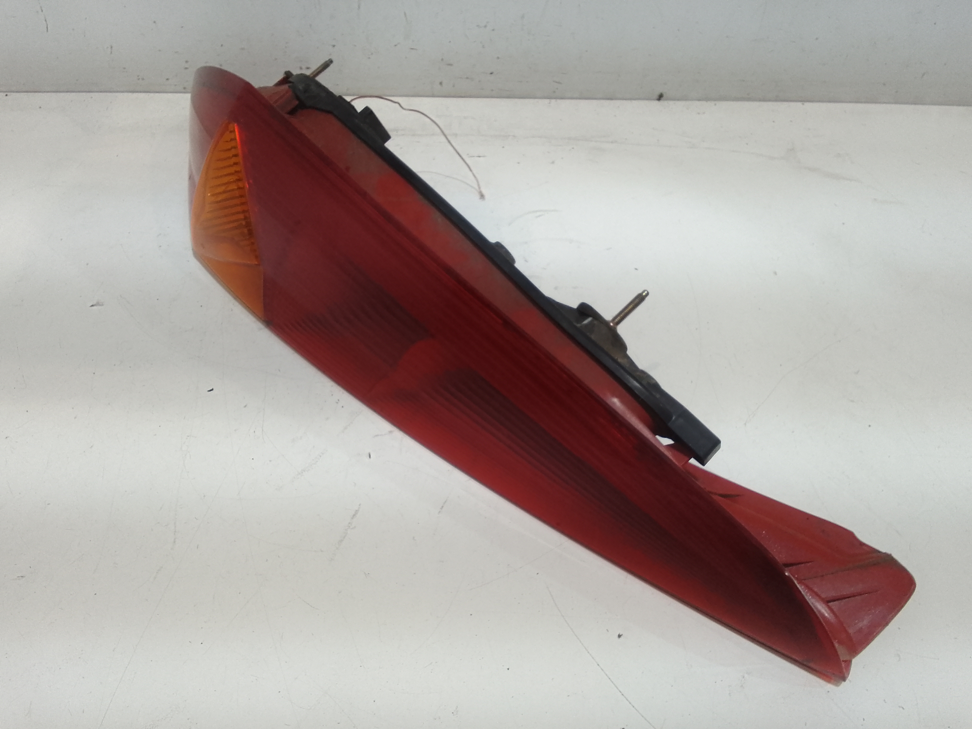 Stop fanale Posteriore sinistro lato Guida per Fiat Punto Berlina 3p 2 Serie (1999 - 2003)