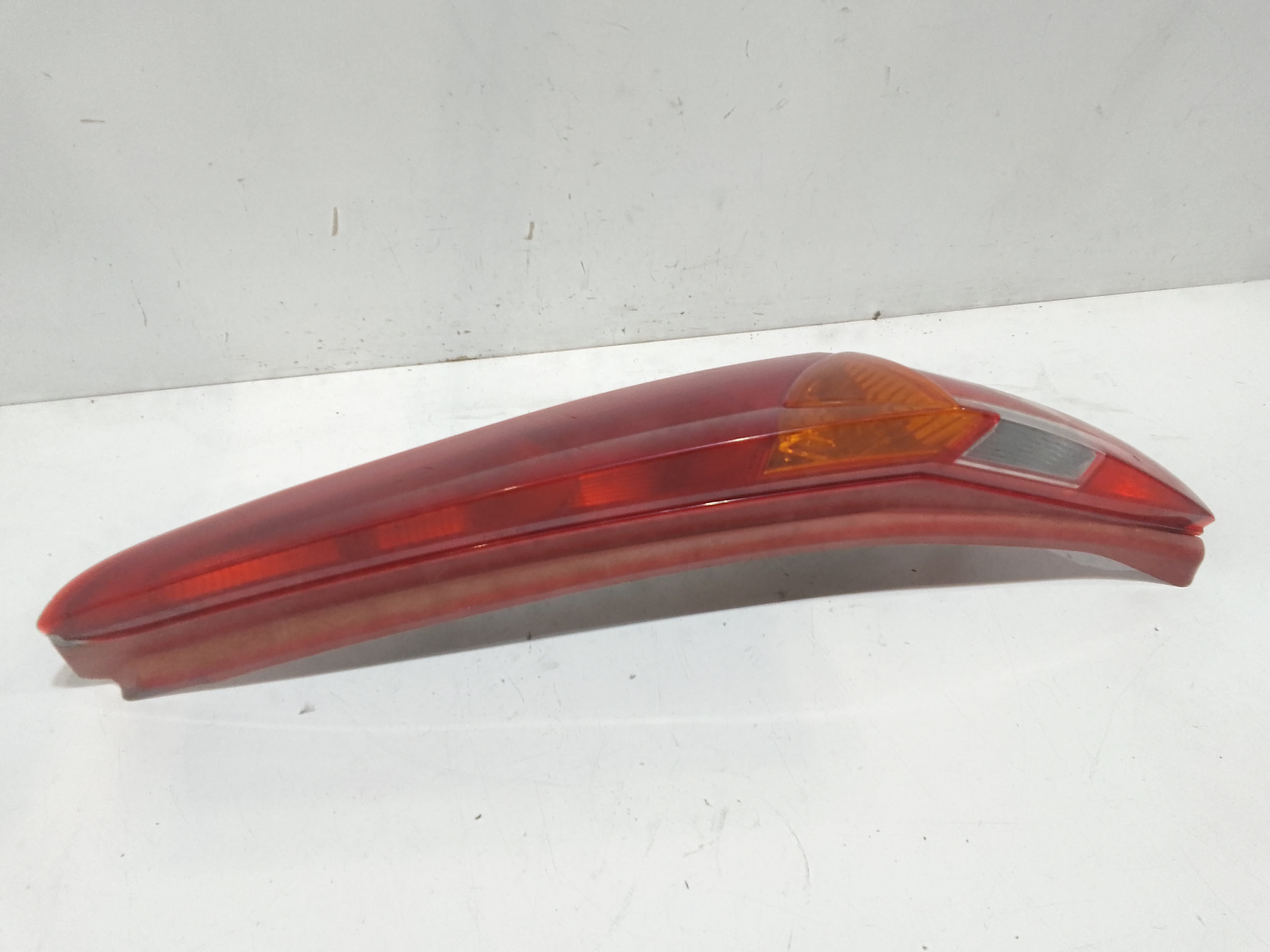 Stop fanale posteriore Destro Passeggero per Fiat Punto Berlina 3p 2 Serie (1999 - 2003)