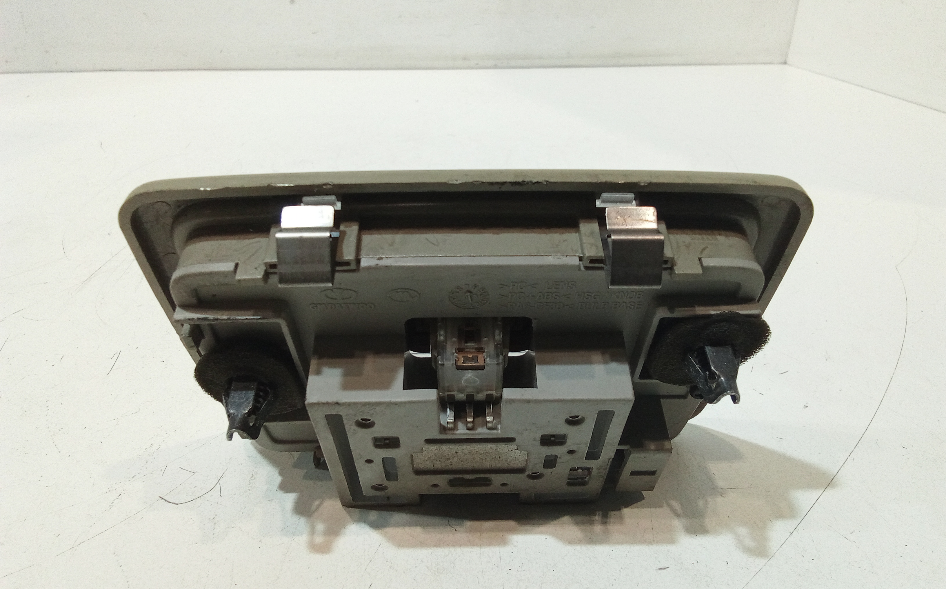 Plafoniera posteriore per Chevrolet Captiva 1 Serie (2006 - In produzione)