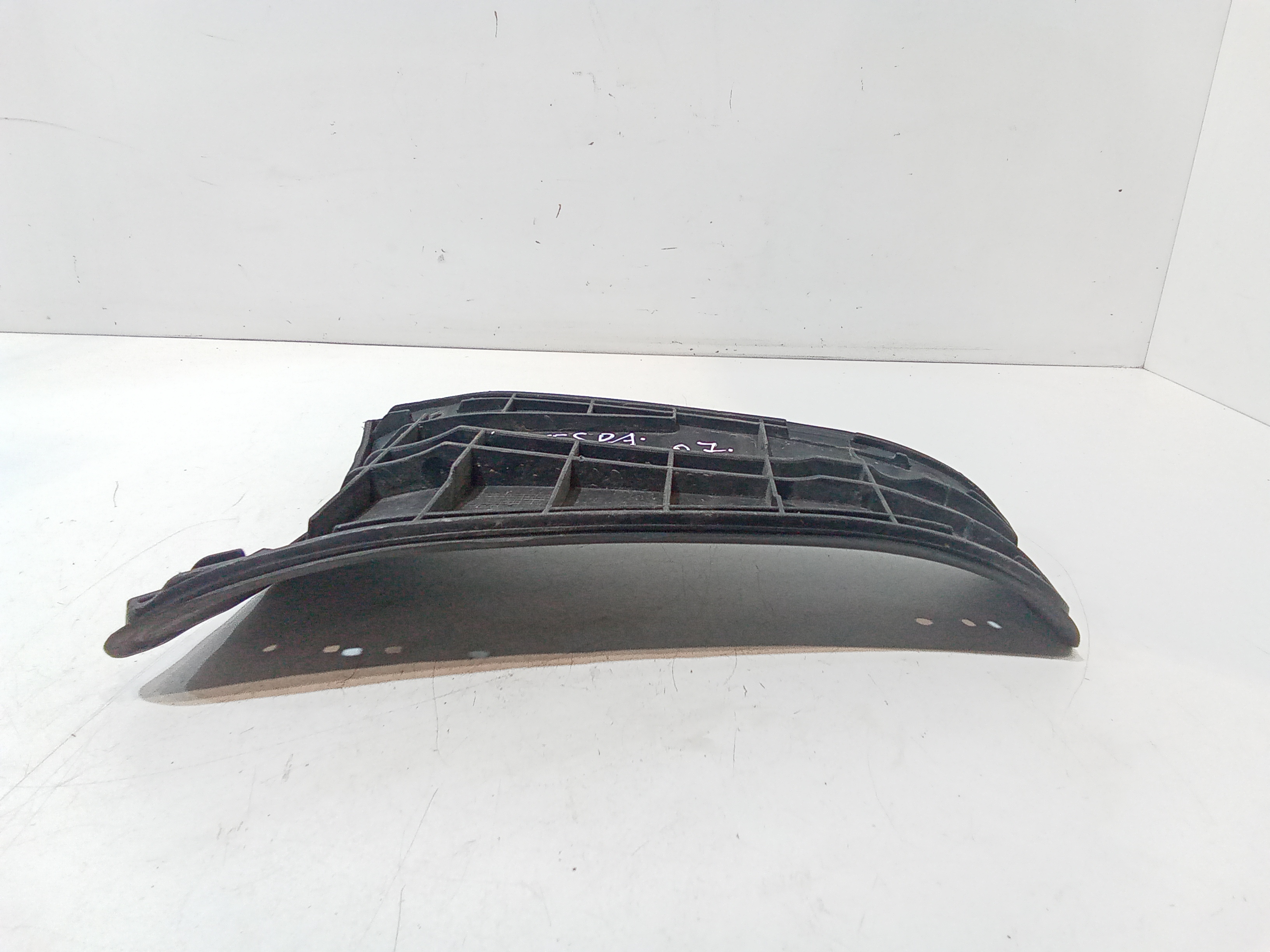 Carena centrale inferiore sella per Piaggio Vespa 300cc Gts Sport (08>16) (2008 - 2016)