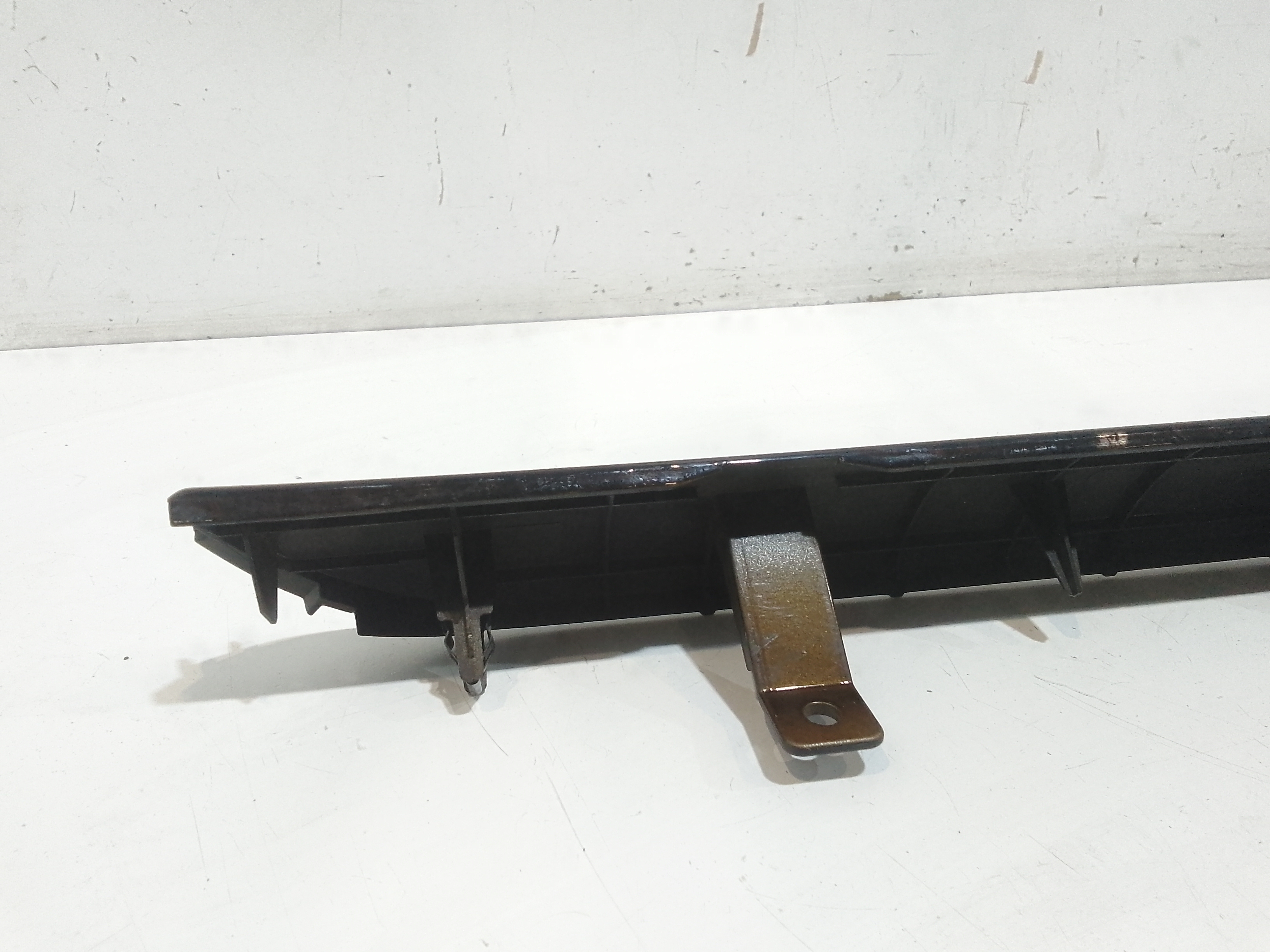 Listello anteriore dx per Chevrolet Captiva 1 Serie (2006 - In produzione)