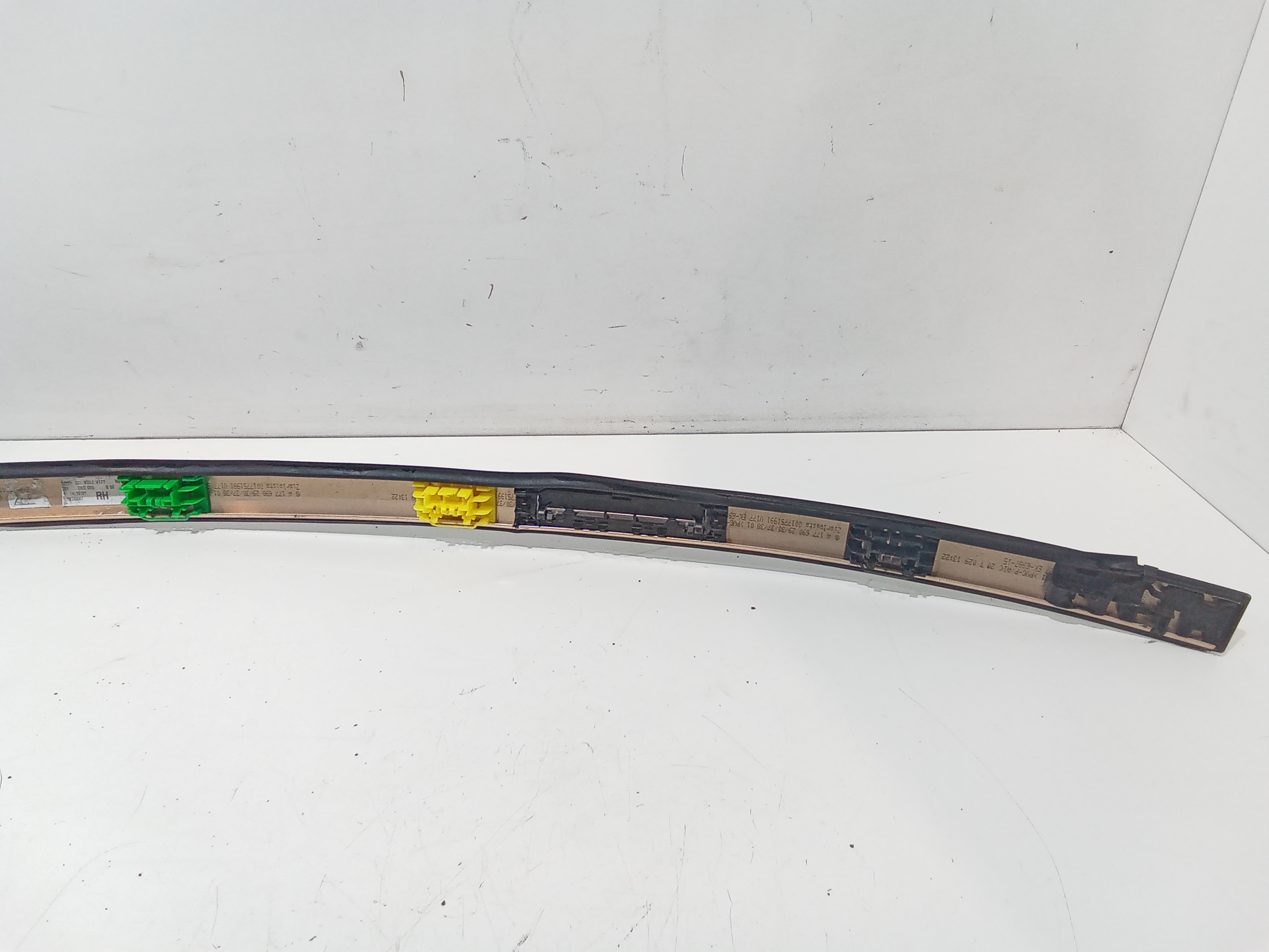 Modanatura tetto DX per Mercedes Classe A Serie (w177) (18>) (2018 - In produzione)