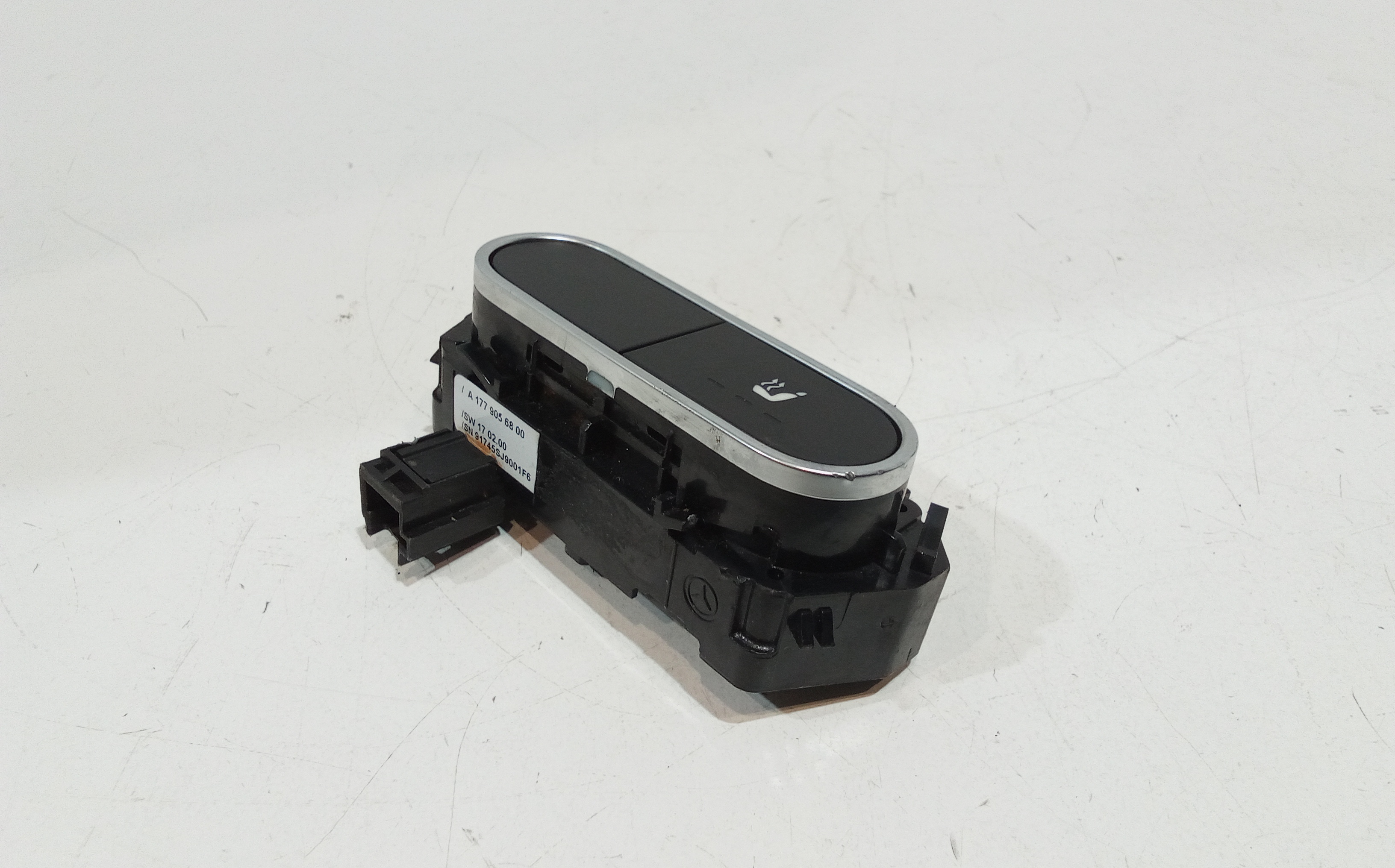 Interruttore riscaldamento sedili per Mercedes Classe A Serie (w177) (18>) (2018 - In produzione)