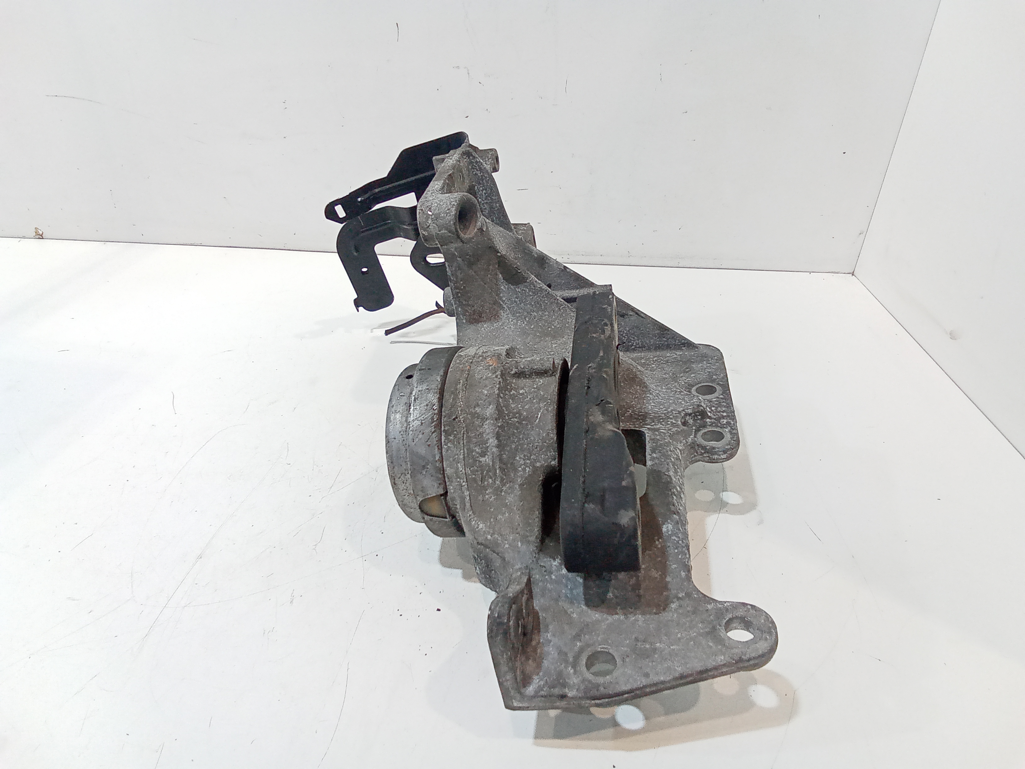 Supporto motore per Nissan Qashqai 1 Serie (2006 - 2009)