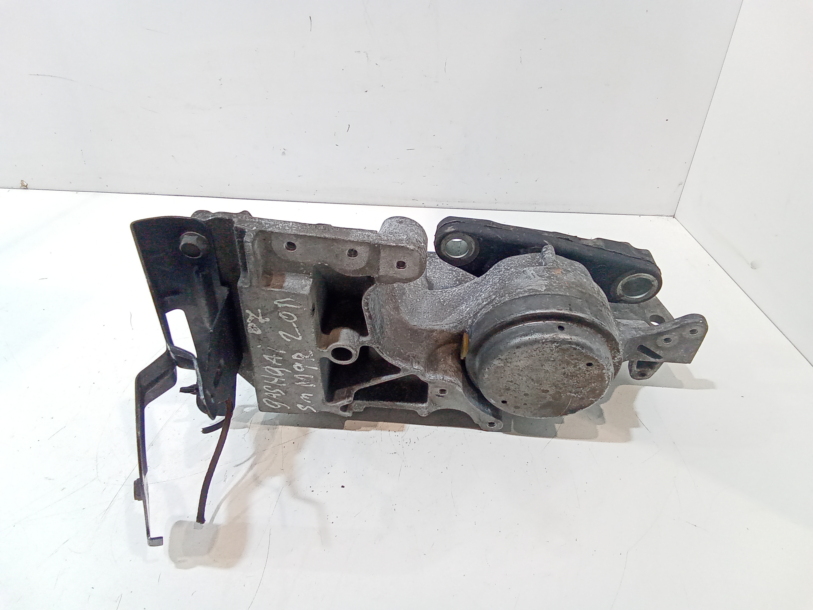 Supporto motore per Nissan Qashqai 1 Serie (2006 - 2009)