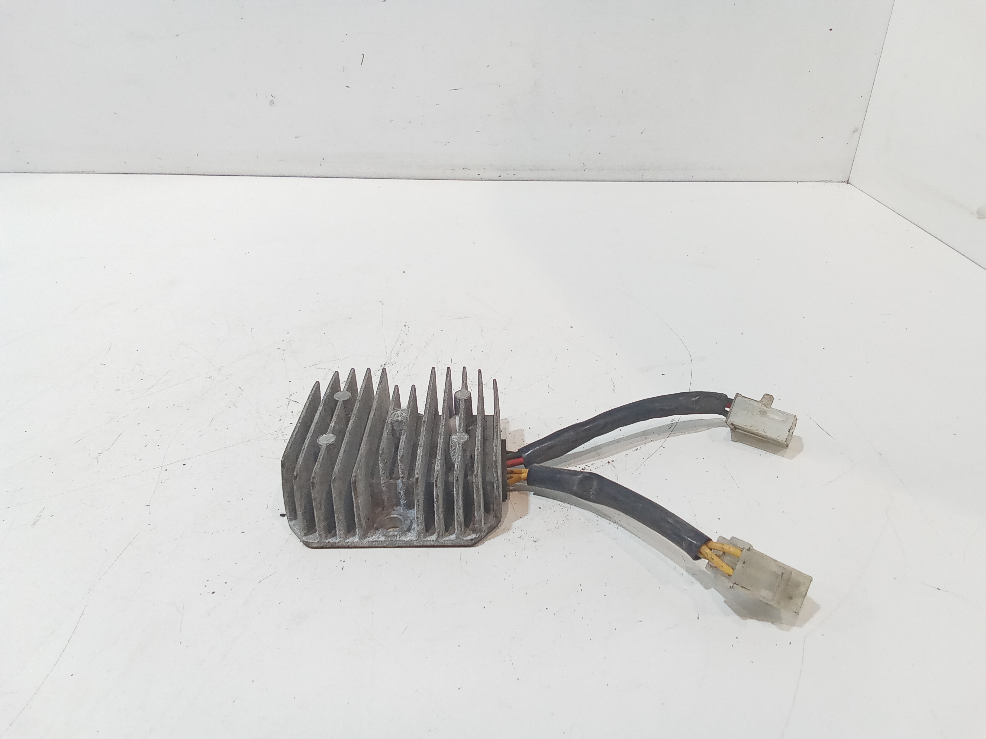 Regolatore di tensione per Kymco Xciting 250cc (2007 - 2008)