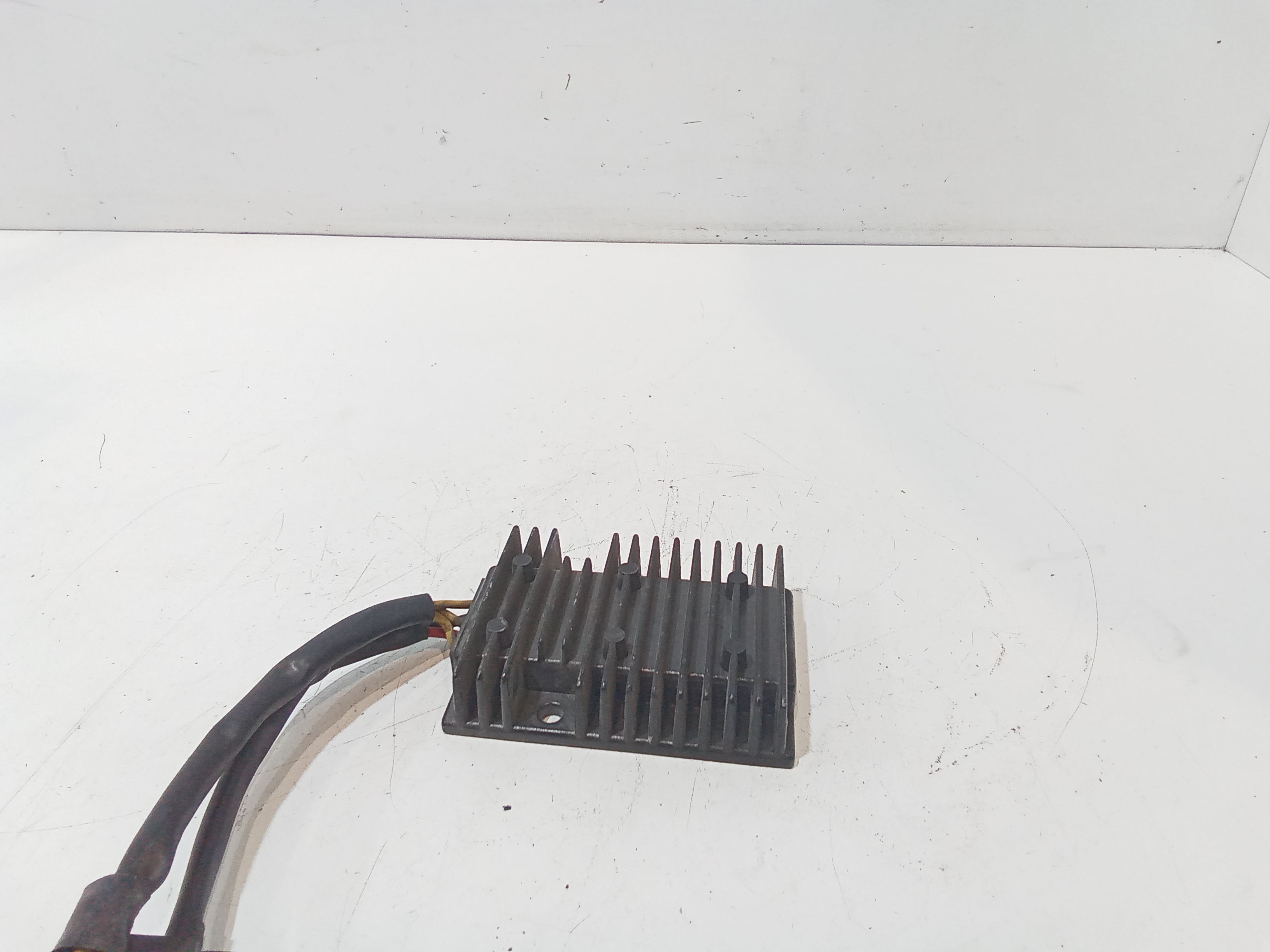 Regolatore di tensione per Kymco Xciting 300 Cc (2007 - 2014)