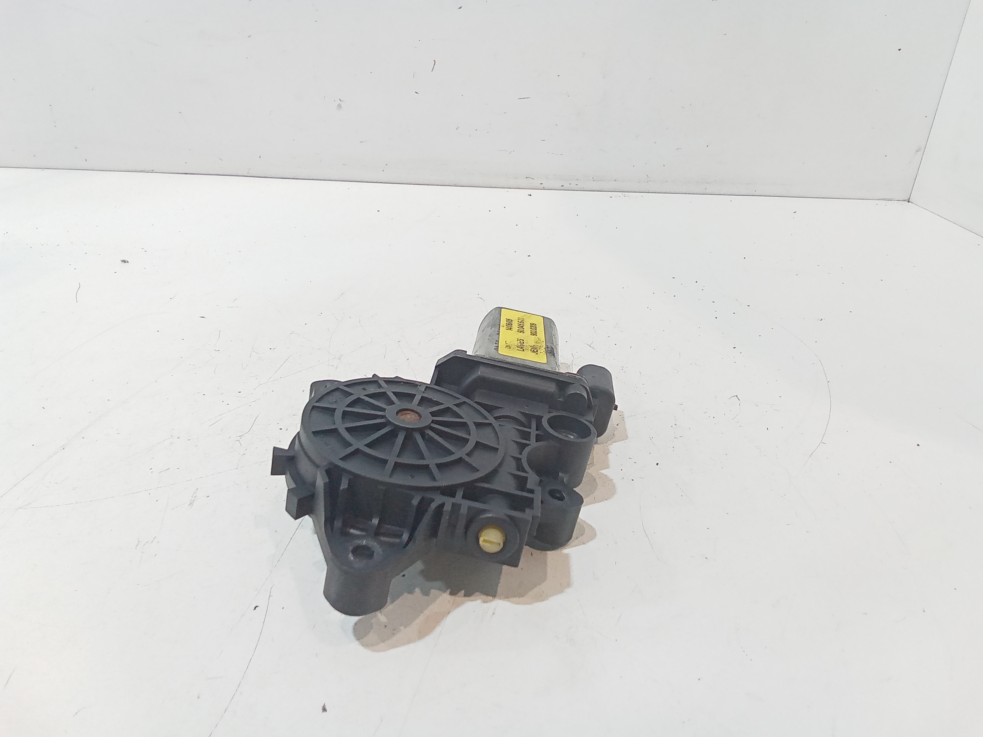 Motorino Alzavetro anteriore destra per Fiat Idea 1 Serie (2003 - 2005)