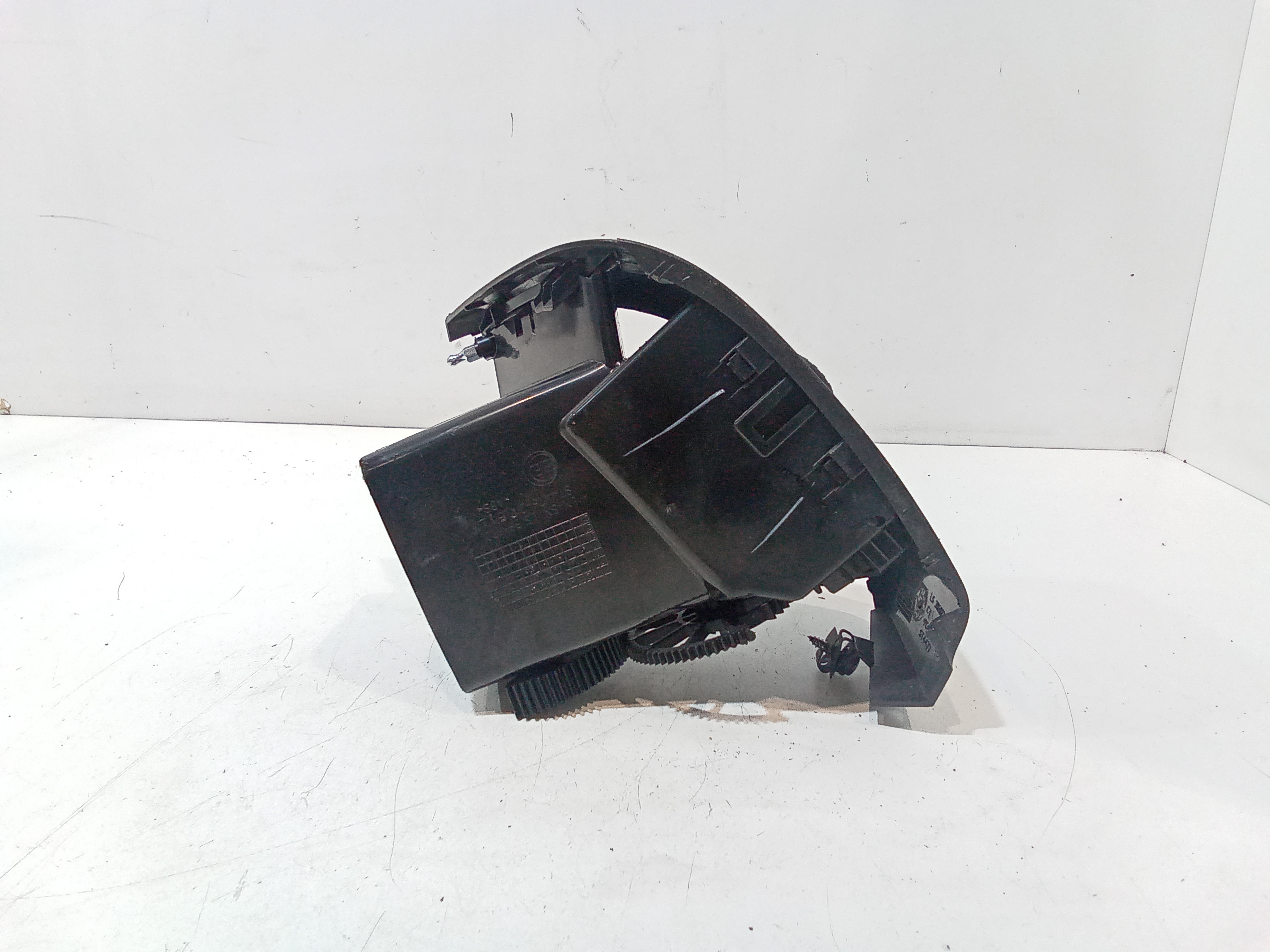 Bocchetta aria cruscotto lato guida per Citroen Jumpy Furgone (16>) (2016 - In produzione)