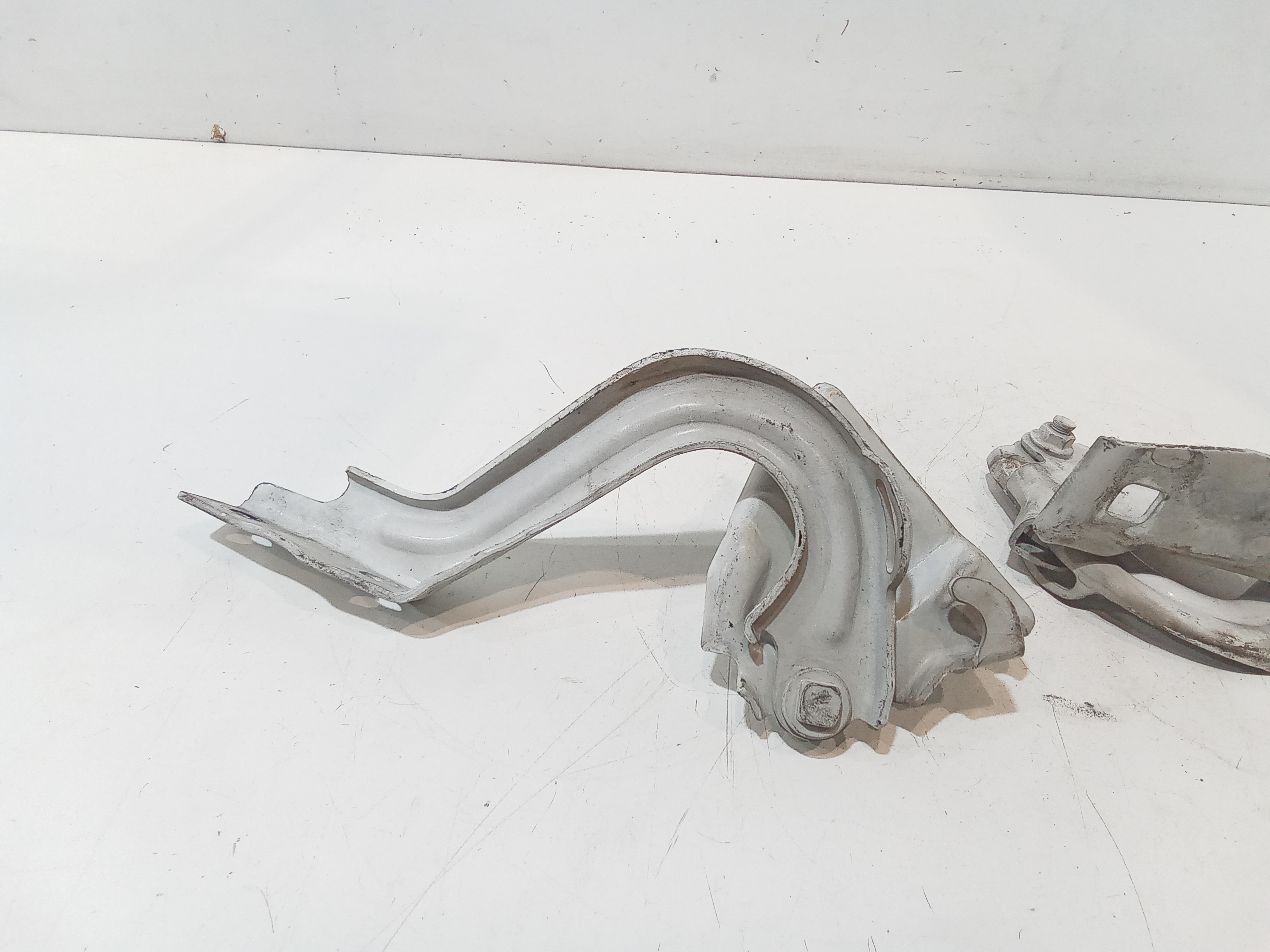 Cerniere cofano anteriore dx e sx per Citroen Jumpy Furgone (16>) (2016 - In produzione)