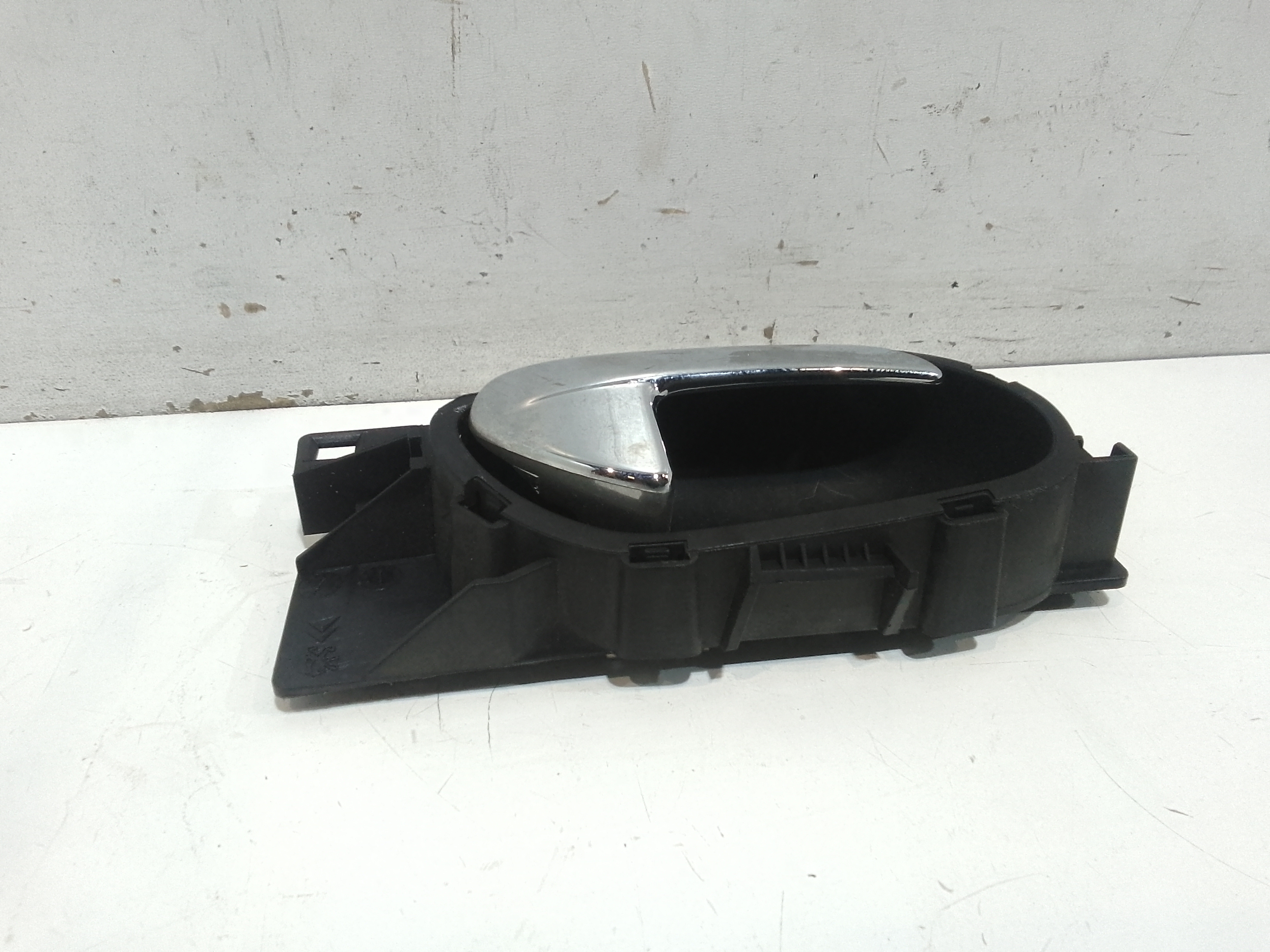 Maniglia interna Posteriore Destra per Citroen C3 Serie (2009 - 2015)