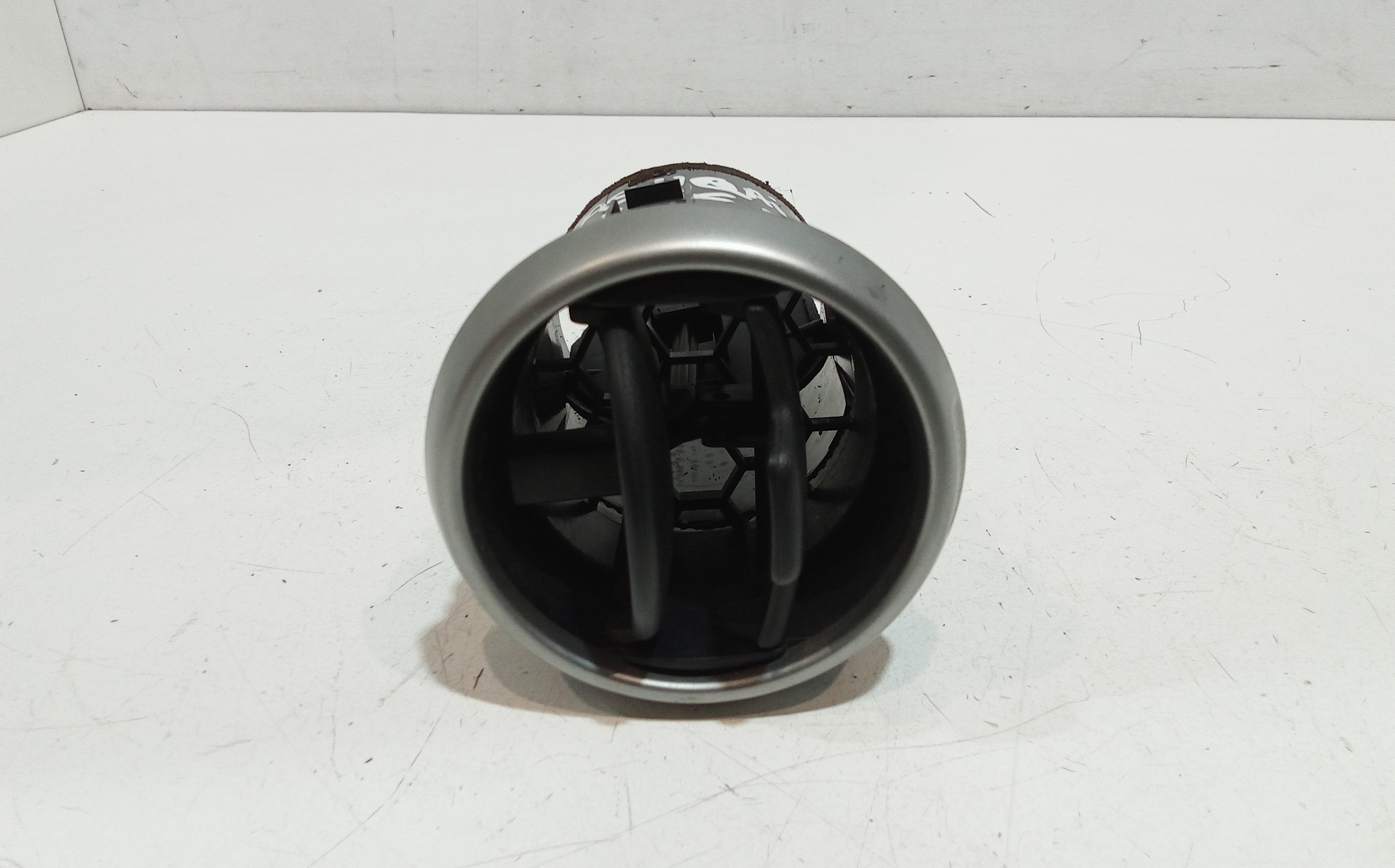 Bocchetta aria cruscotto lato guida per Nissan Qashqai 1 Serie (2006 - 2009)