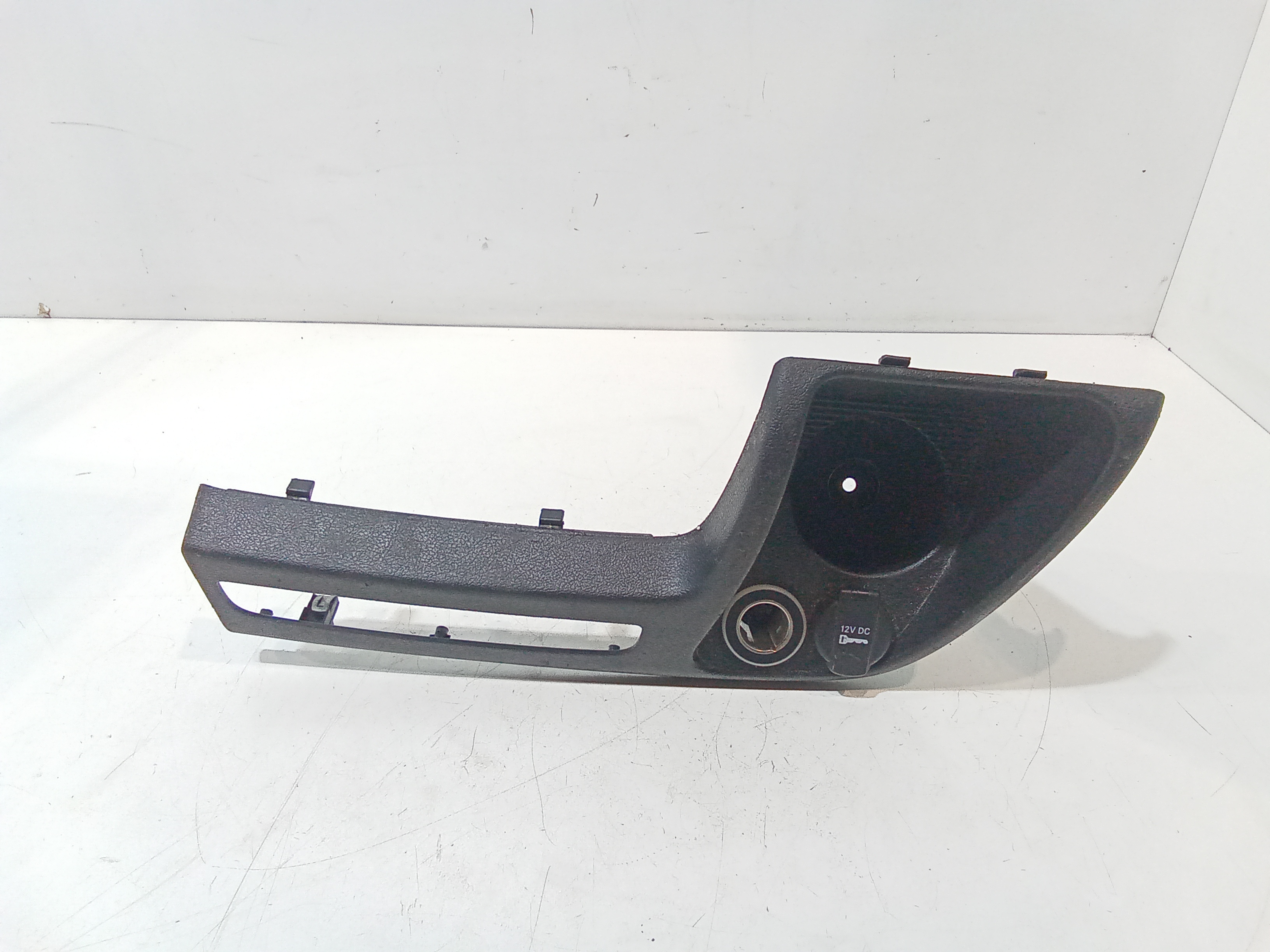 Posacenere per Citroen Jumpy Furgone (16>) (2016 - In produzione)