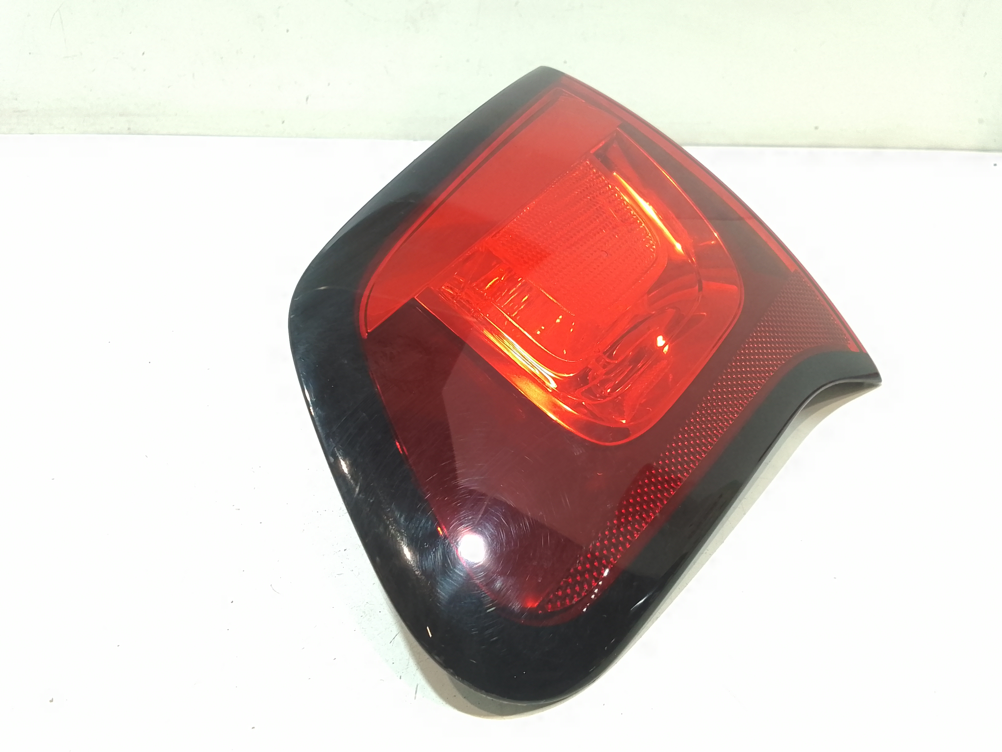 Stop Posteriore Destro Integrato nel Portello per Citroen C3 Serie (2009 - 2015)