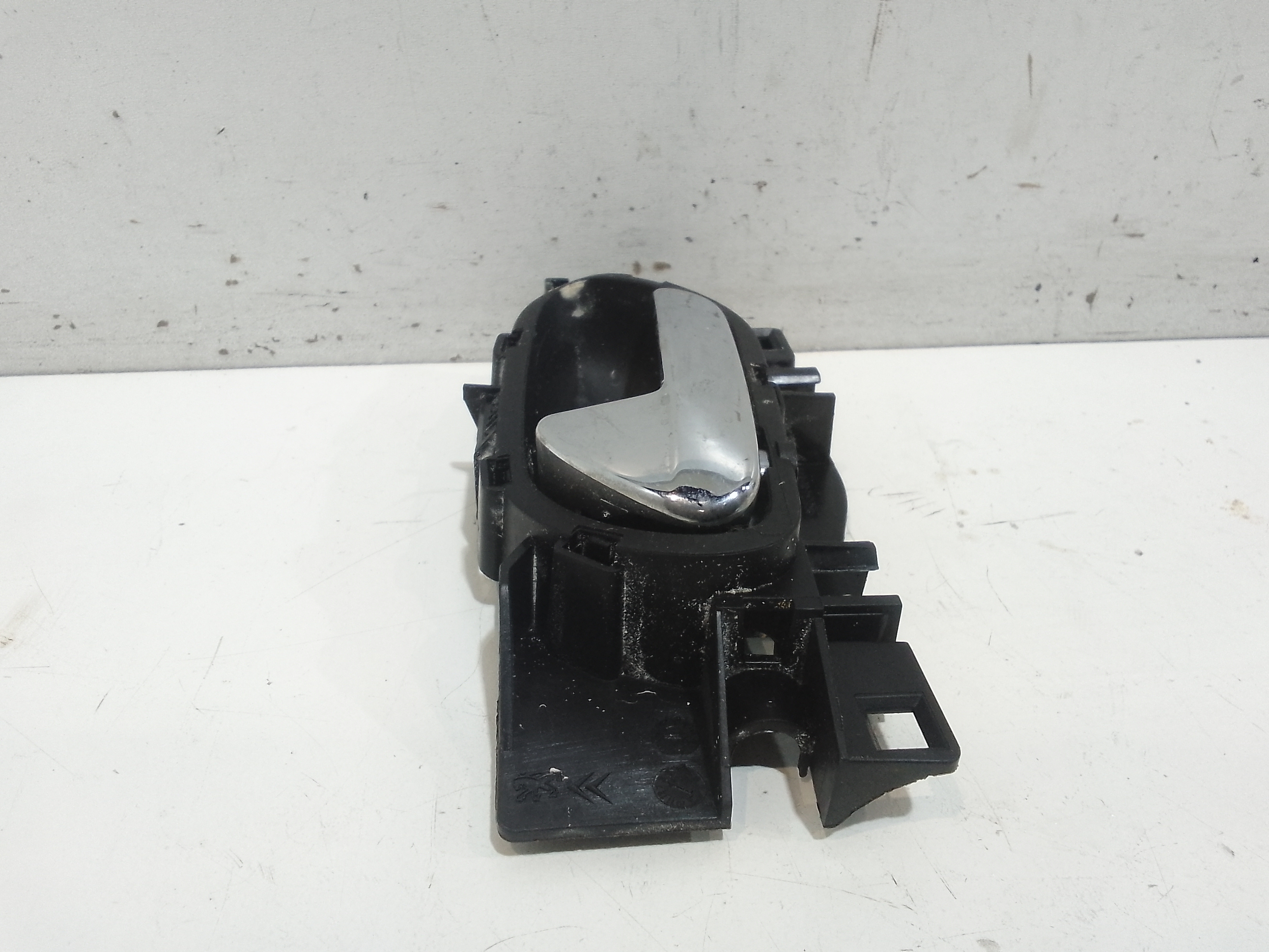 Maniglia interna Posteriore Sinistra per Citroen C3 Serie (2009 - 2015)