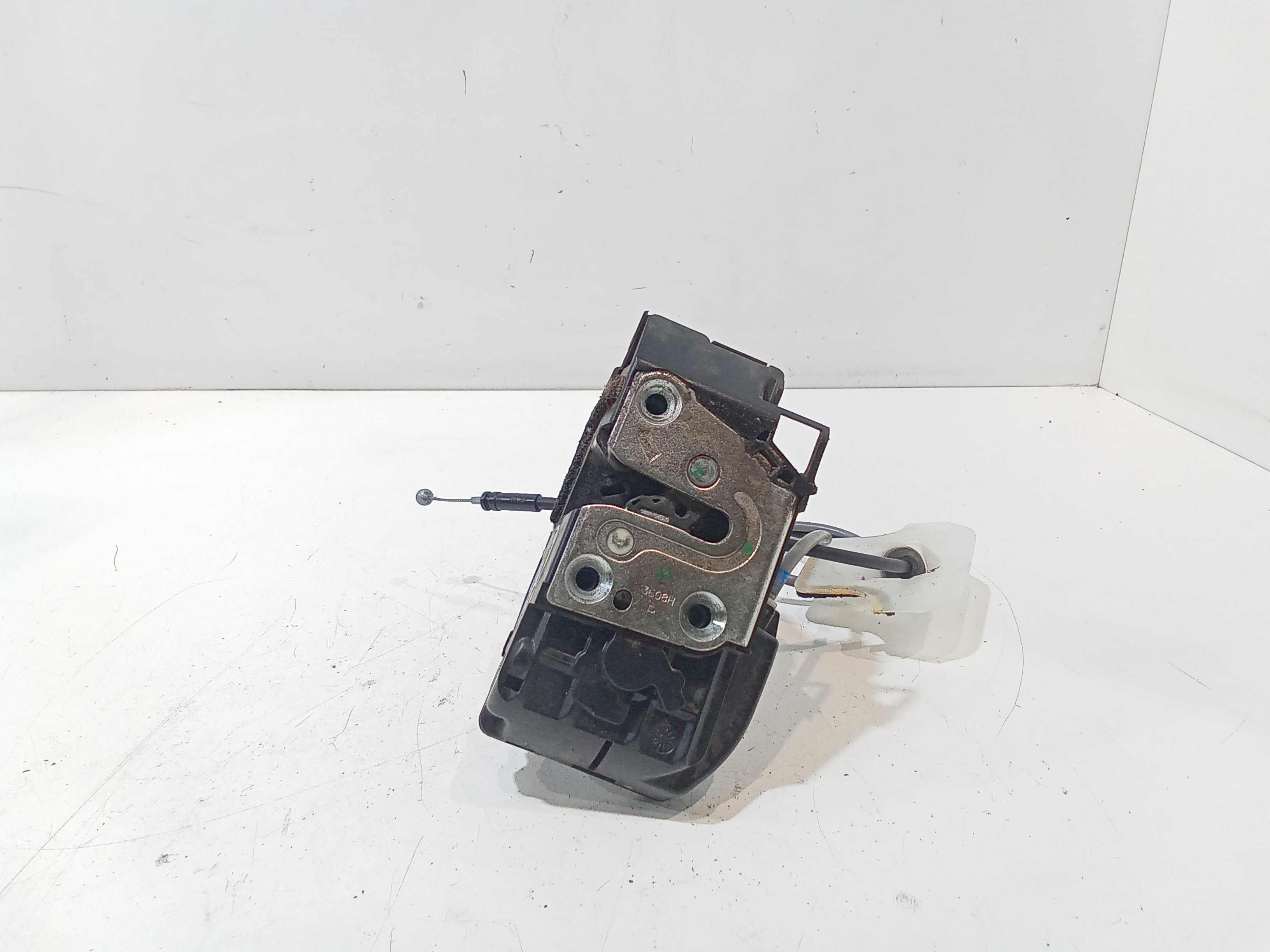 Attuatore serratura anteriore destro per Nissan Qashqai 1 Serie (2006 - 2009)