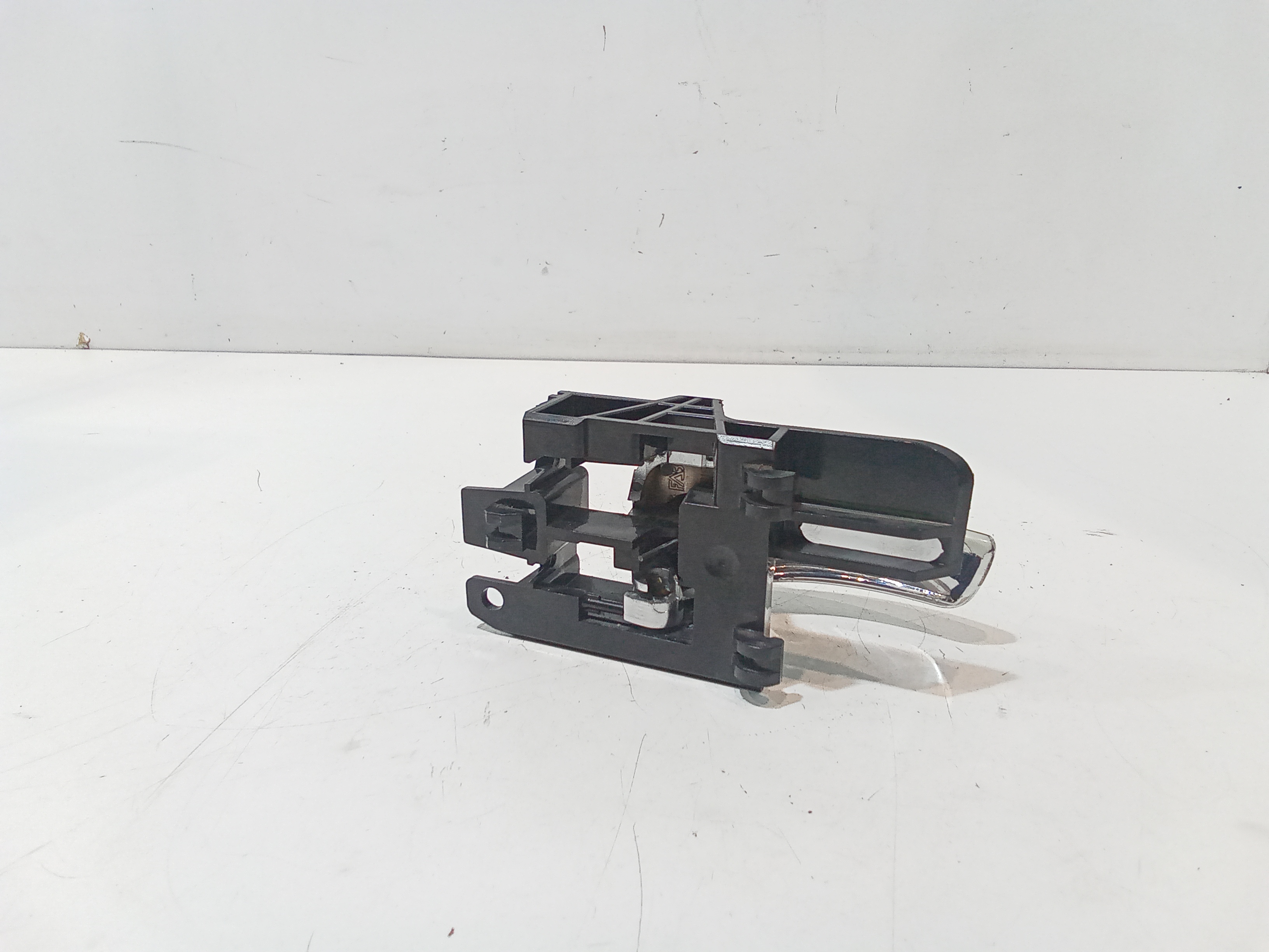 Maniglia interna Anteriore Destra per Nissan Qashqai 1 Serie (2006 - 2009)