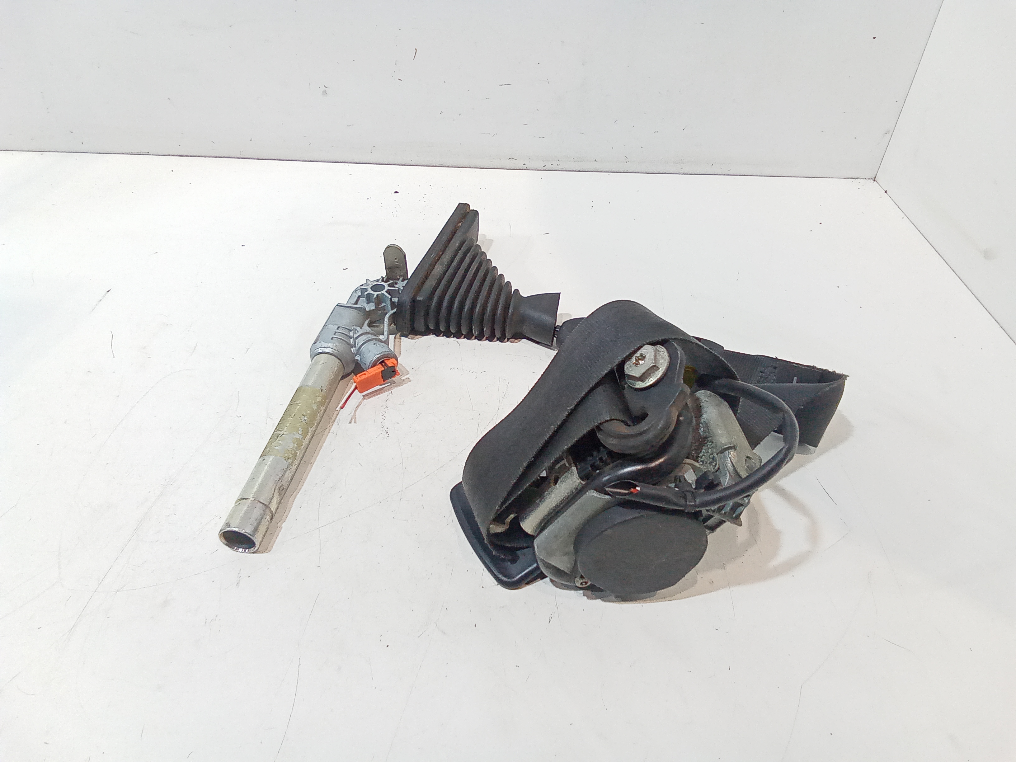 Cintura di Sicurezza anteriore Sinistra con pretensionatore per Nissan Qashqai 1 Serie (2006 - 2009)