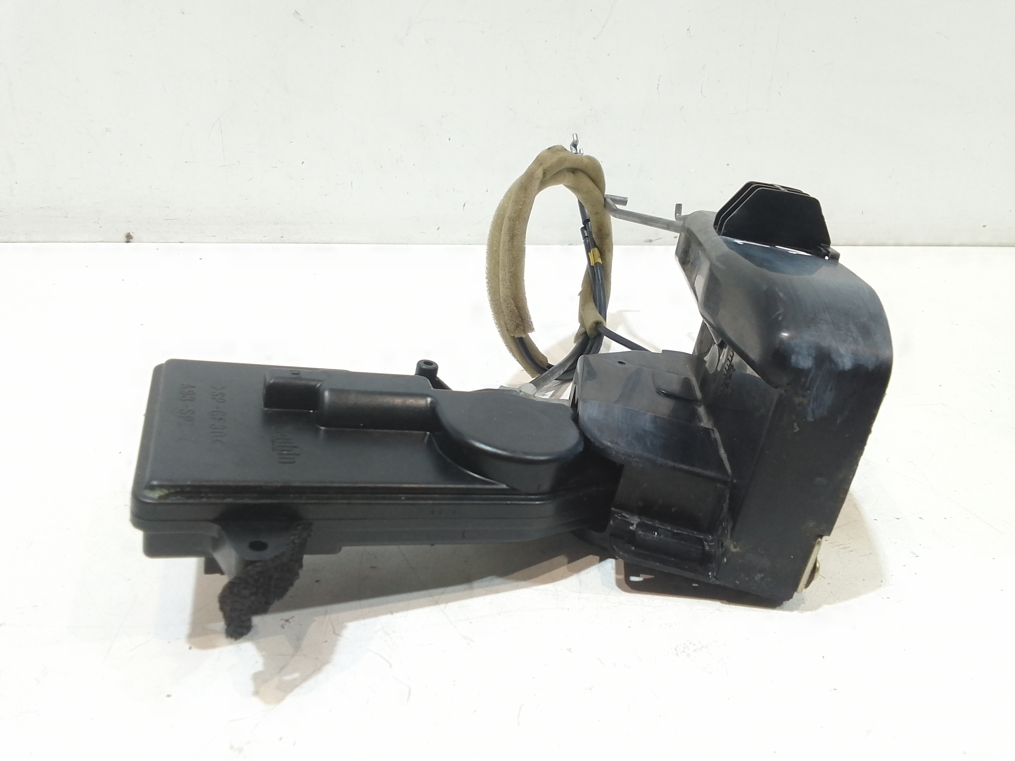 Serratura Anteriore Sinistra per Mazda RX-8 (2003 - 2012)