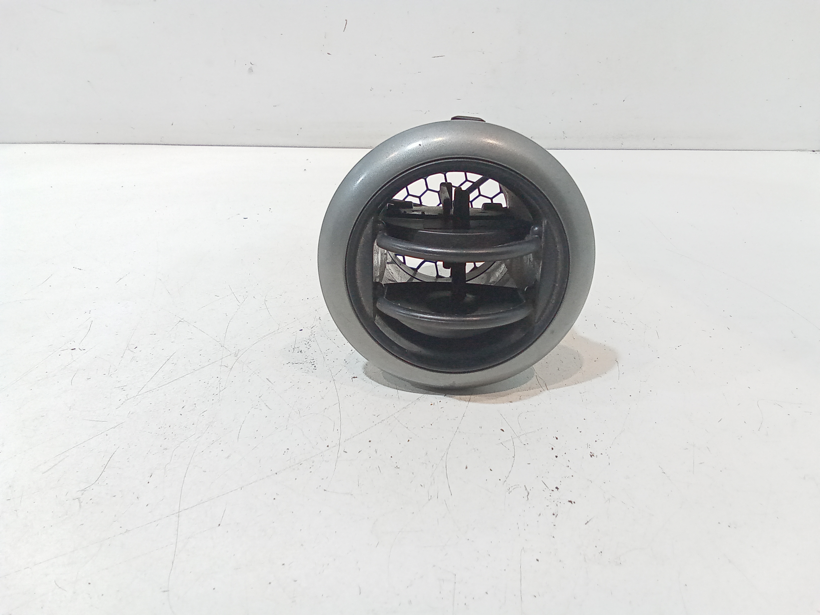 Bocchetta aria cruscotto lato passeggero per Nissan Note 1 Serie (2006 - 2008)