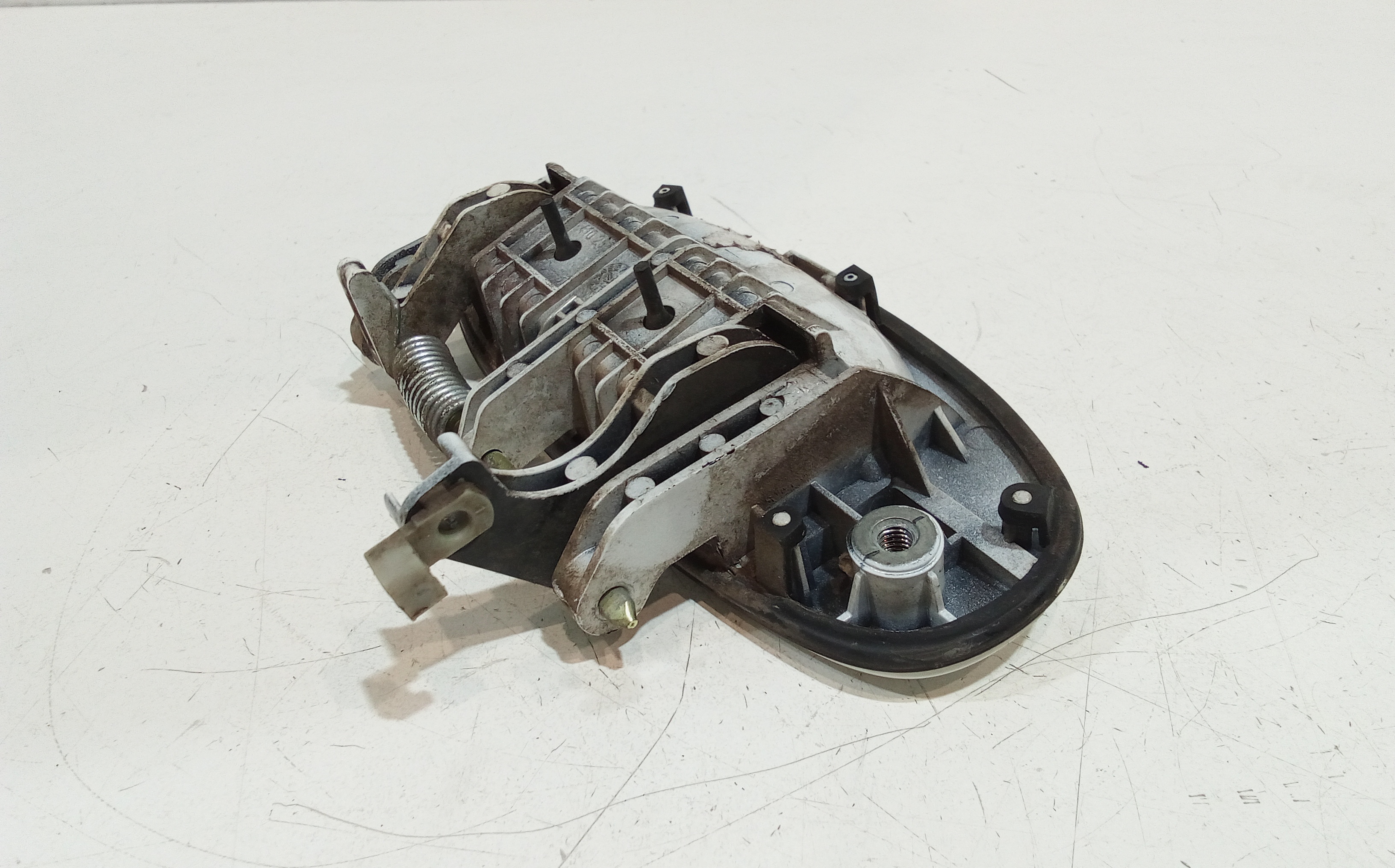 Maniglia esterna Posteriore Sinistra per Chevrolet Aveo 1 Serie (2006 - 2011)