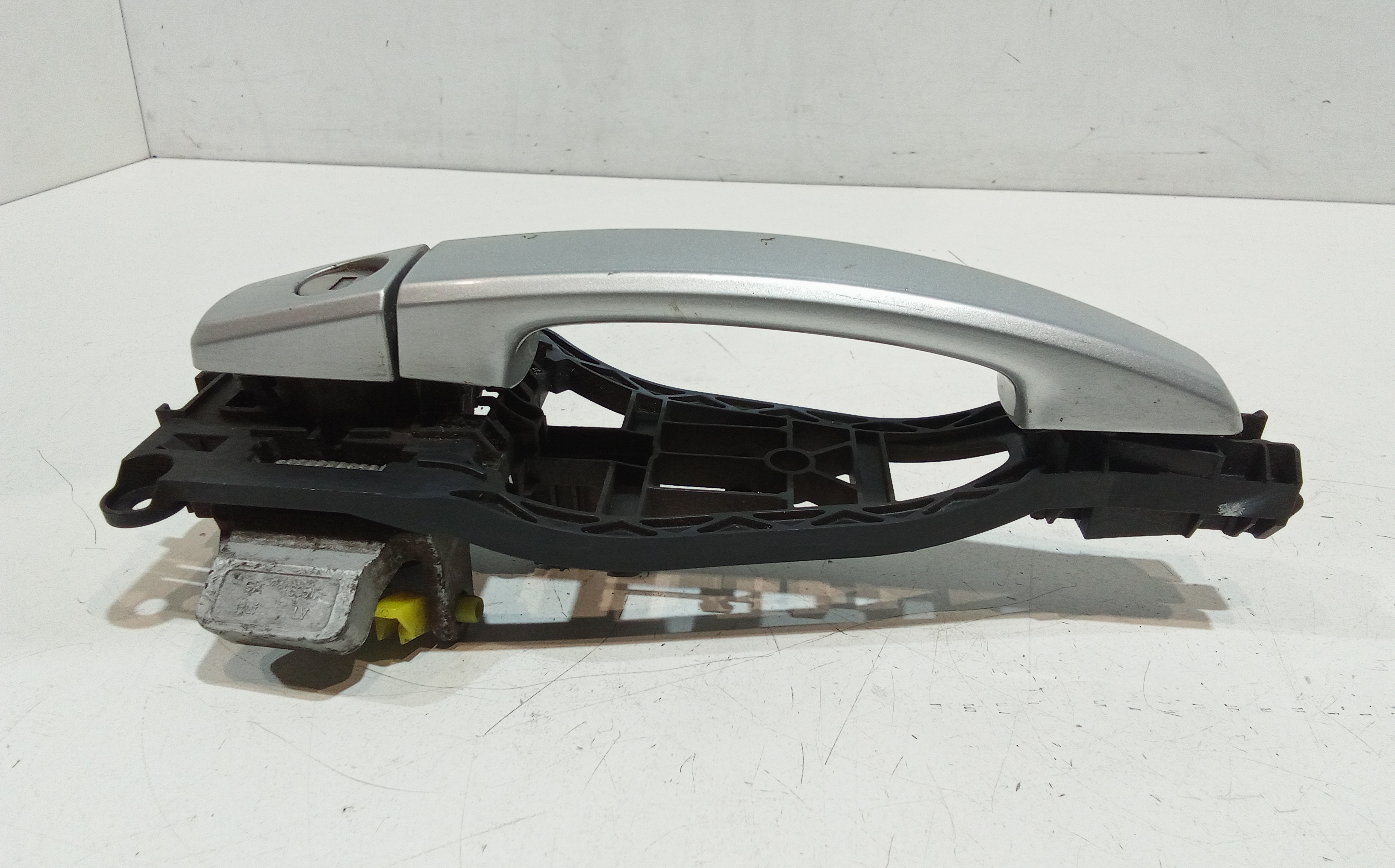 Maniglia esterna Anteriore Sinistra per Opel Corsa D 3p 1 Serie (2006 - In produzione)