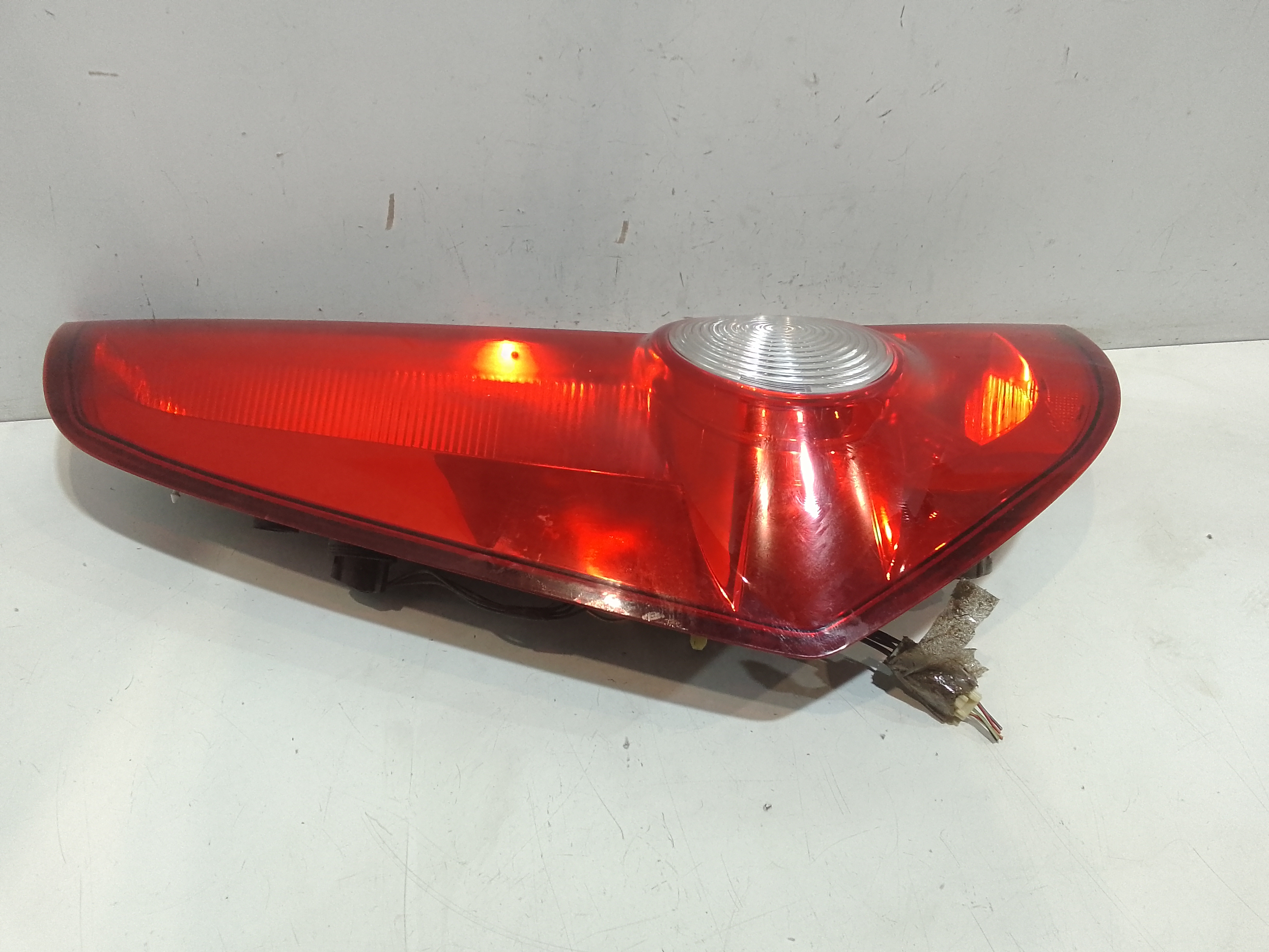 Stop fanale Posteriore sinistro lato Guida per Opel Agila B (2008 - In produzione)