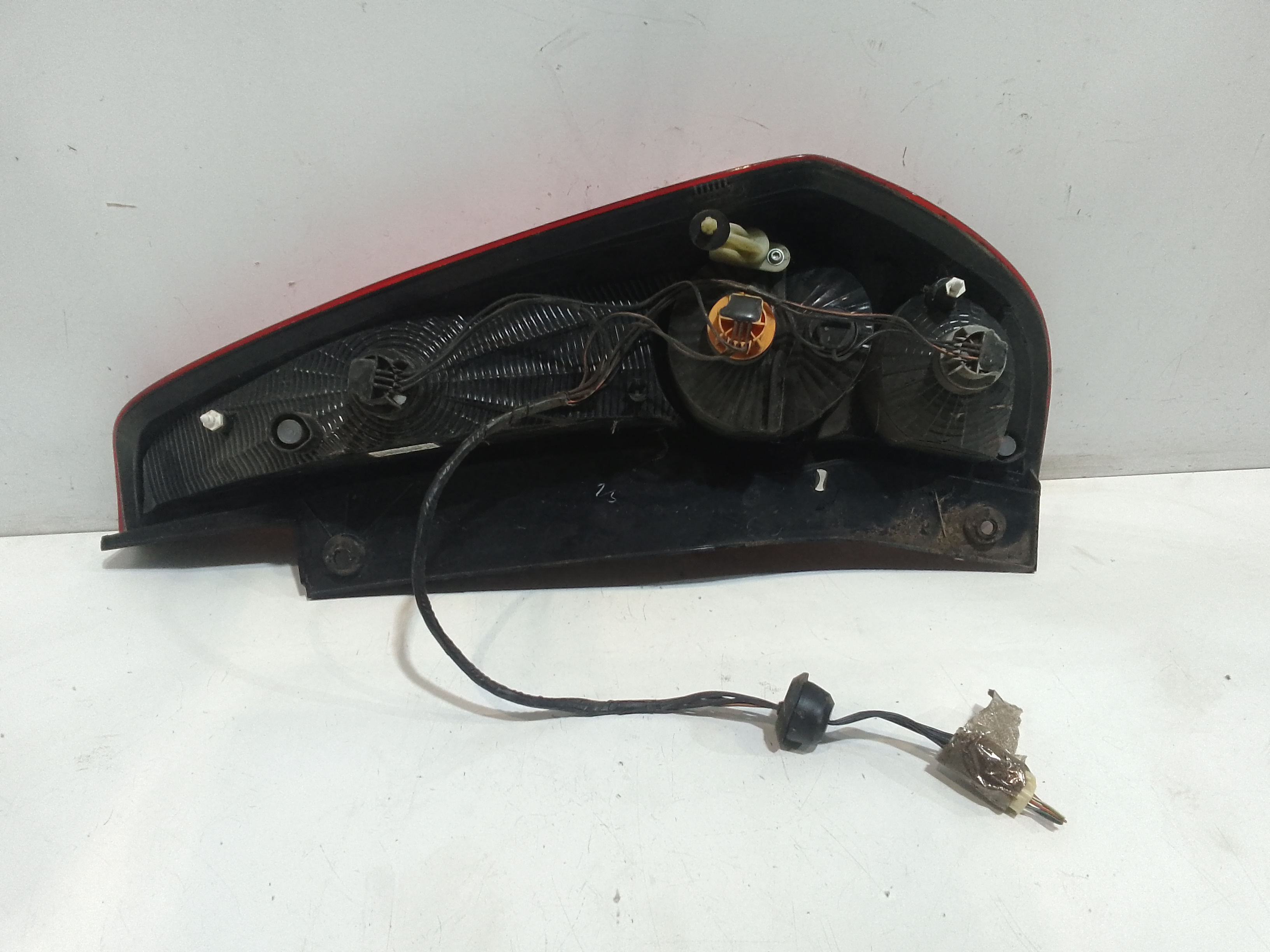 Stop fanale Posteriore sinistro lato Guida per Opel Agila B (2008 - In produzione)