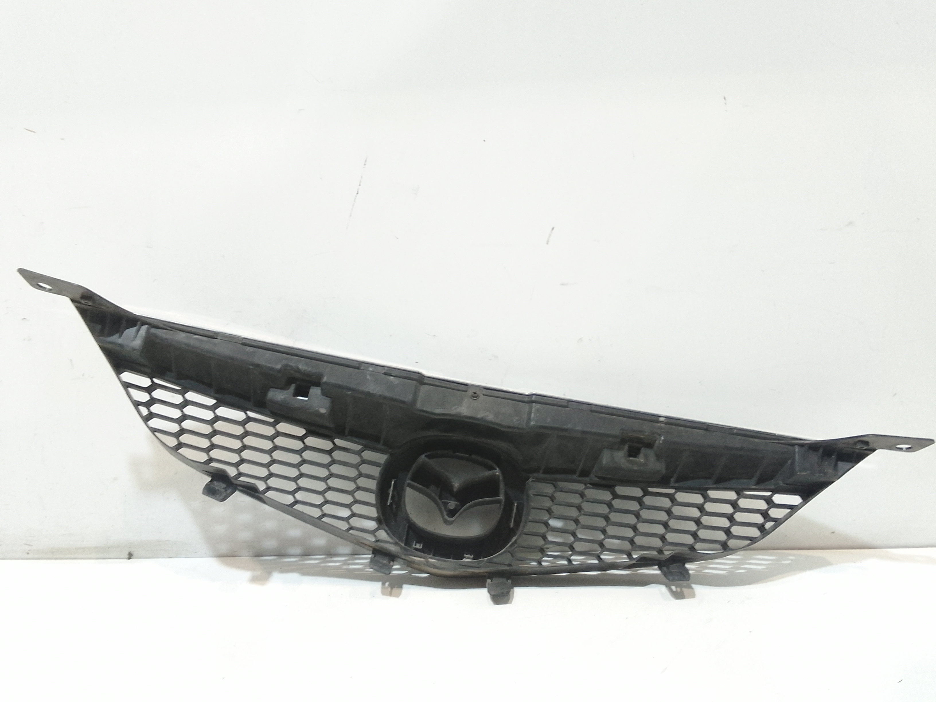 Mascherina anteriore per Mazda 6 Berlina (2002 - 2008)