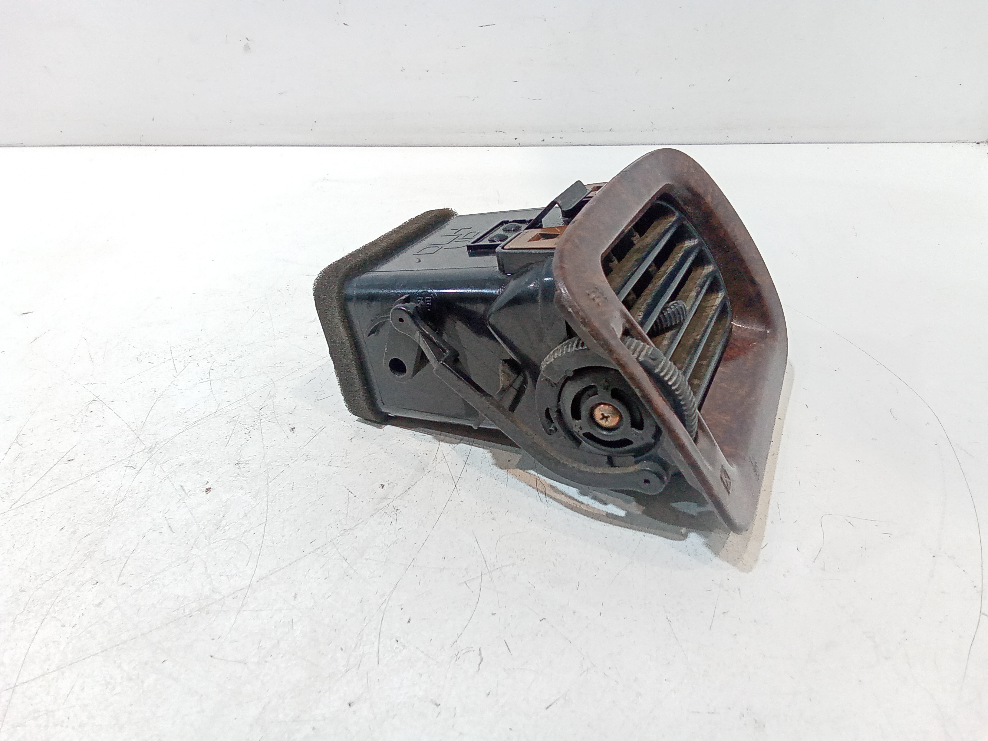 Bocchetta aria cruscotto lato guida per Subaru Forester 1 Serie (1997 - 2002)