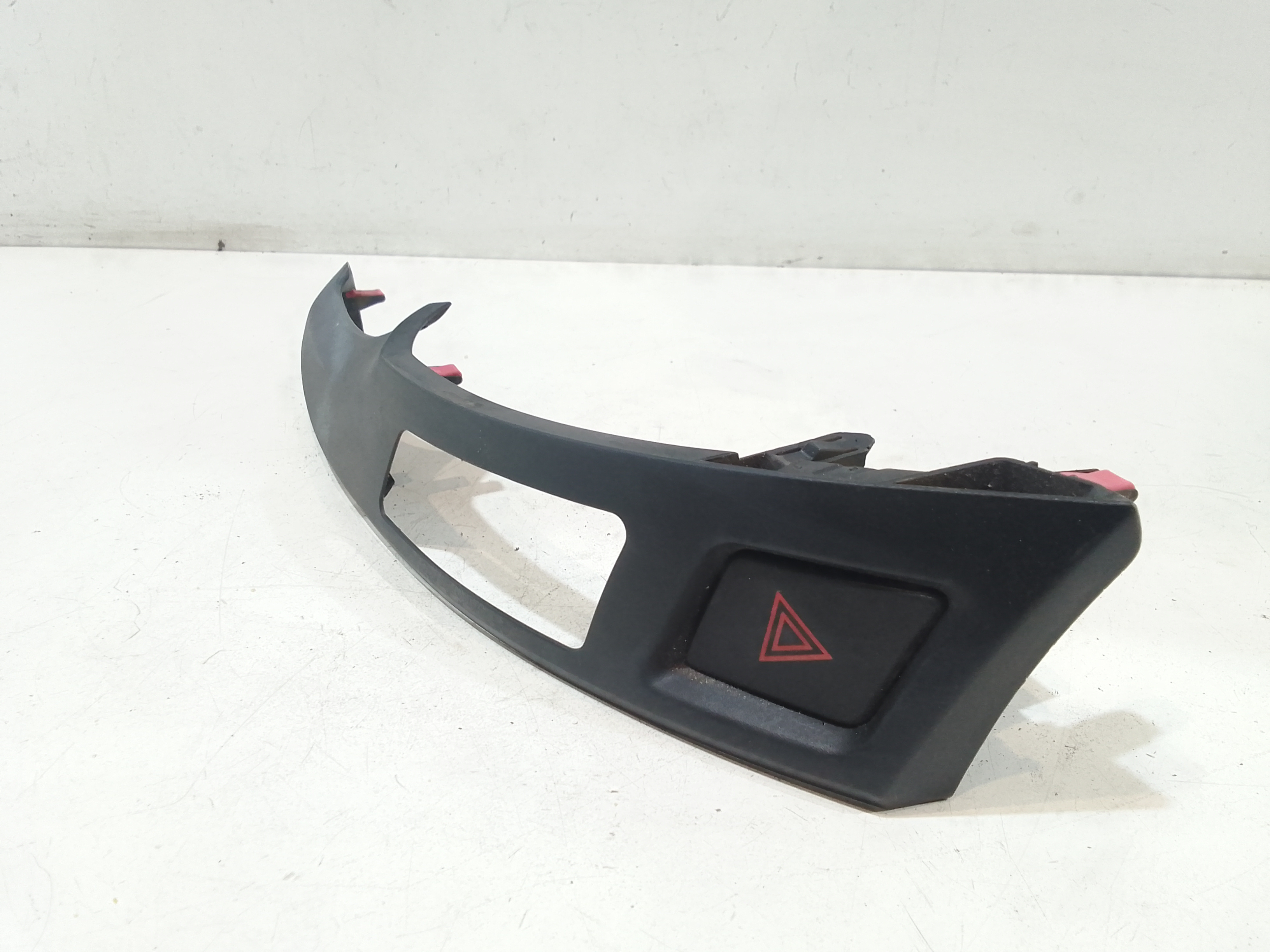 Pulsante luci di emergenza per Toyota Yaris Serie (08>11) (2008 - 2011)