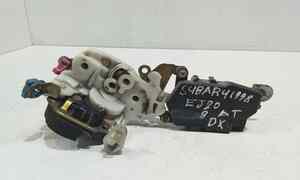 Serratura Anteriore Destra per Subaru Forester 1 Serie (1997 - 2002)