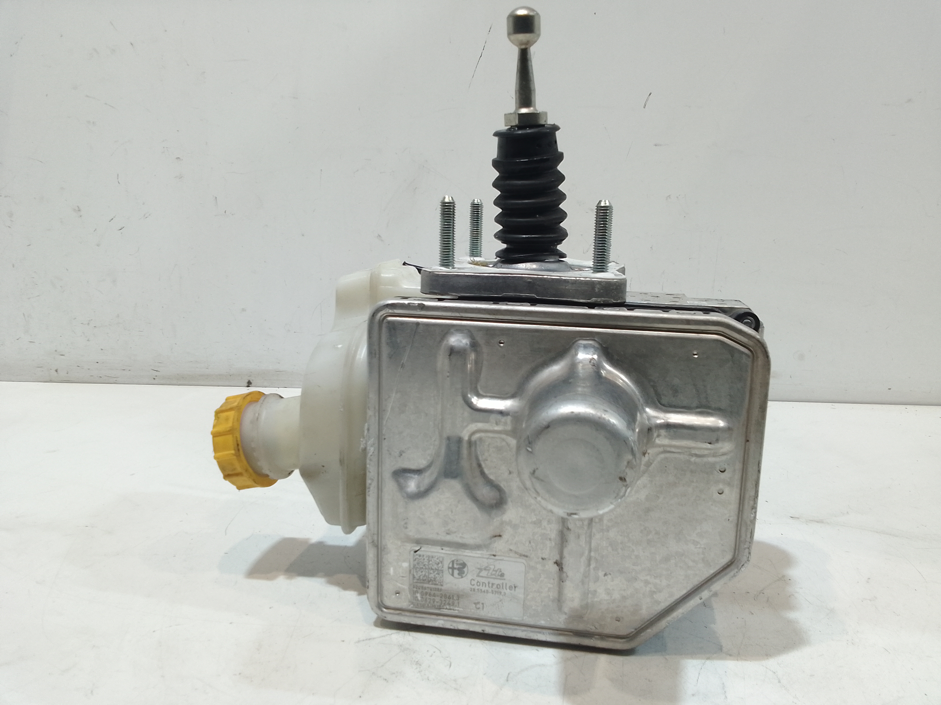 Sistema frenante per Alfa Romeo Stelvio Serie (949_) (16>) (2016 - In produzione)