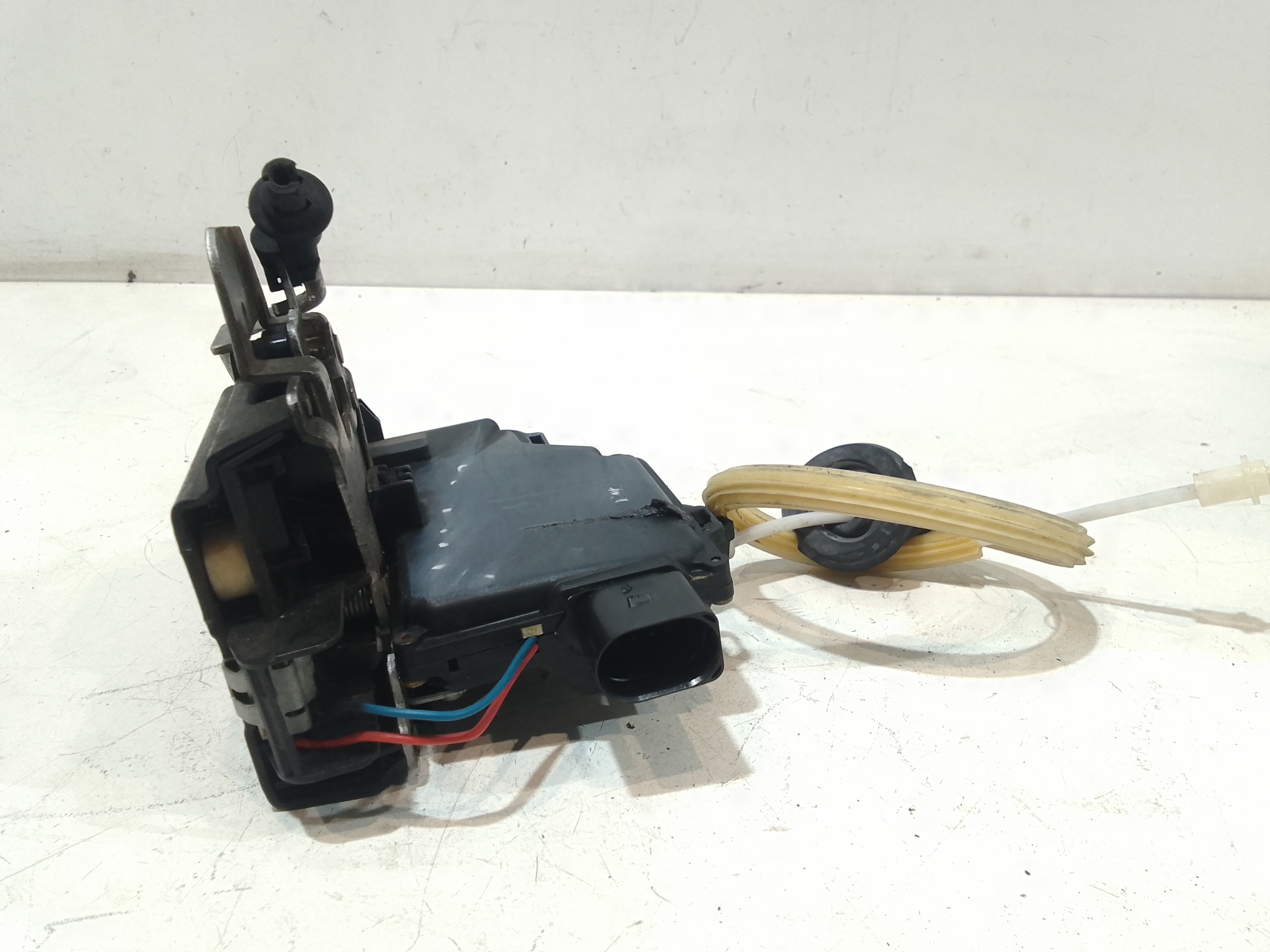 Serratura Anteriore Destra per Audi A2 Serie (8z0) (00>05) (2000 - 2005)