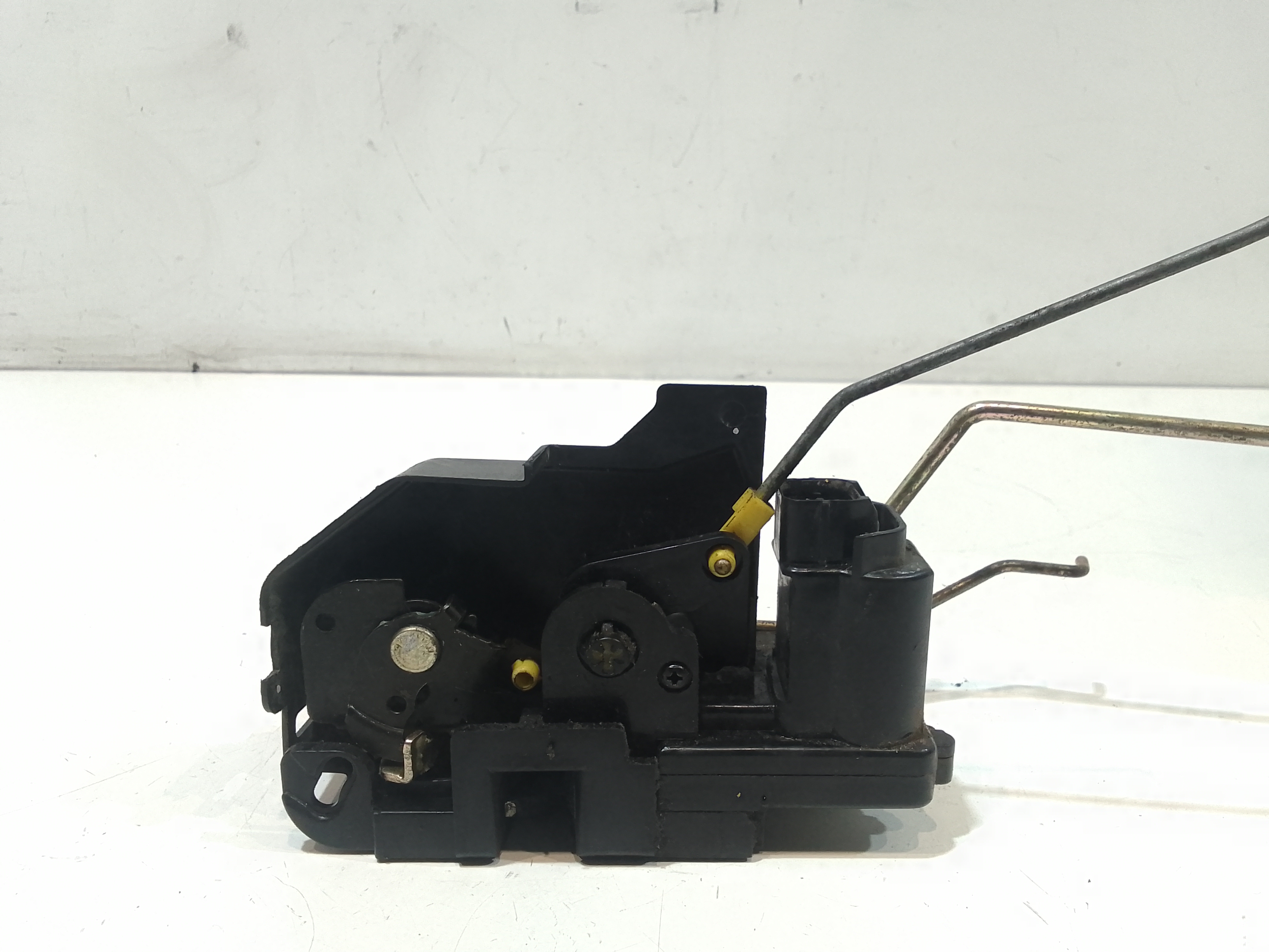 Attuatore serratura anteriore destro per Hyundai Getz 1 Serie (2002 - 2005)