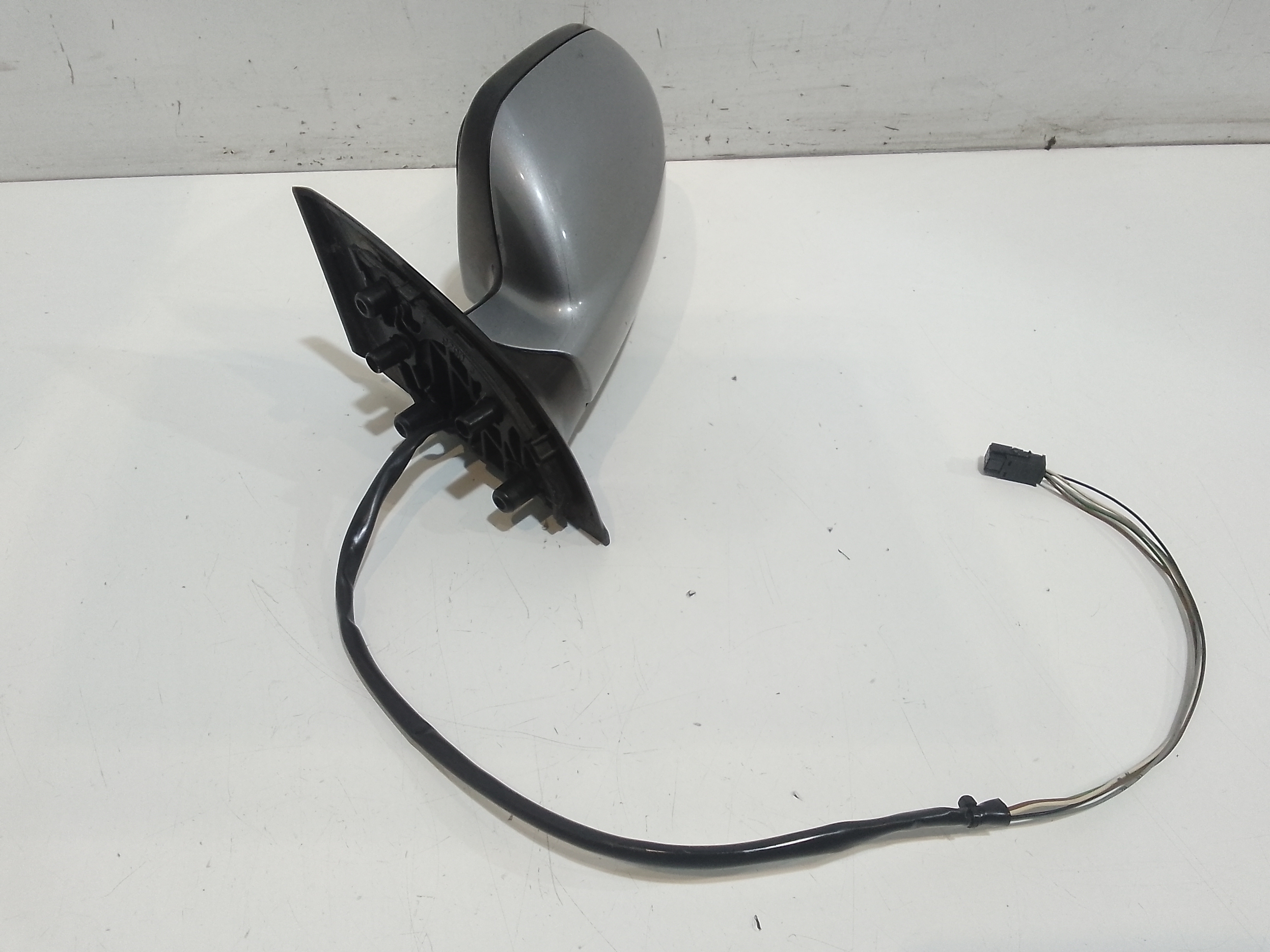 Specchietto Retrovisore Sinistro per Peugeot 307 Berlina 2 Serie (2005 - In produzione)