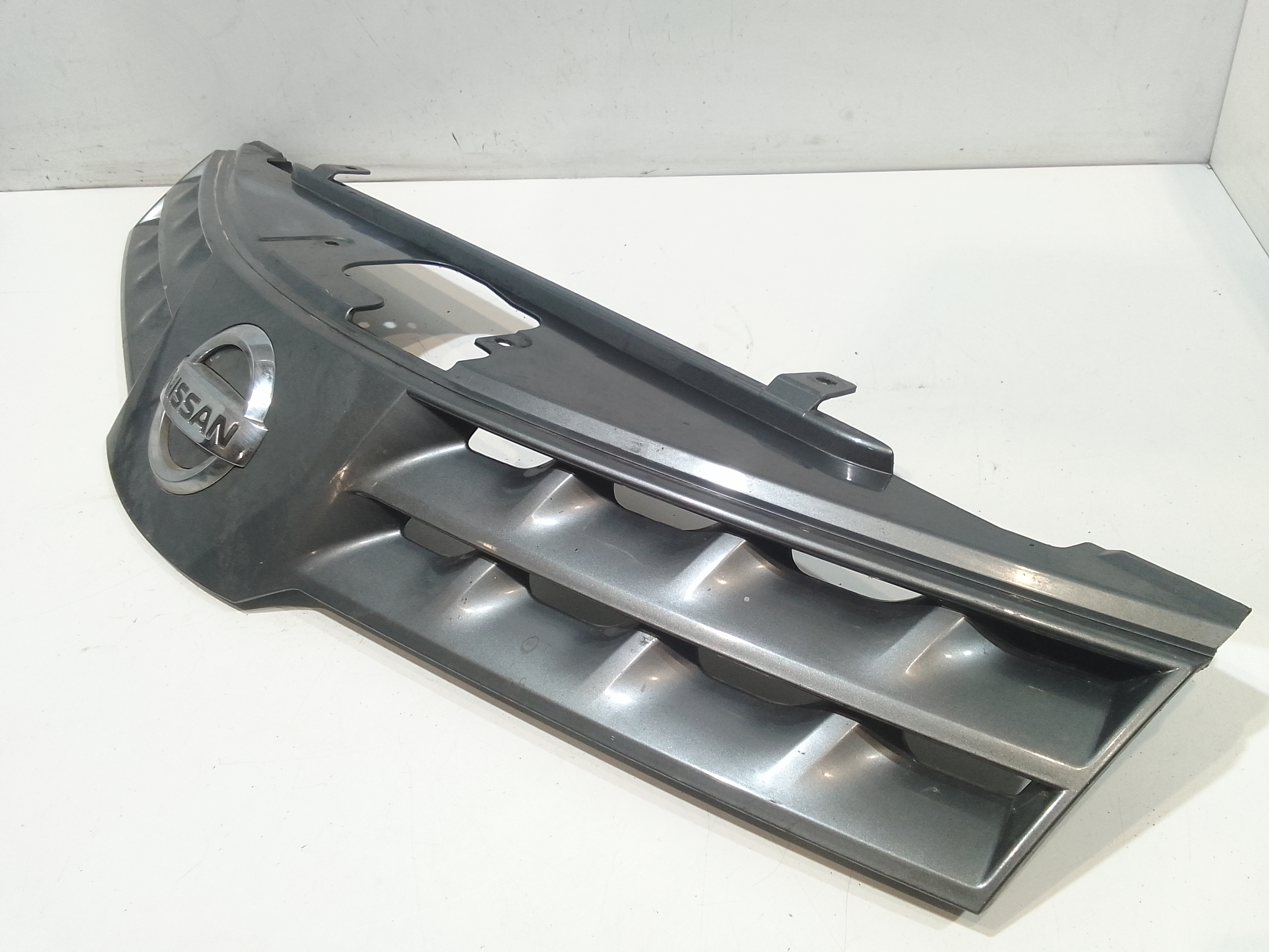 Mascherina anteriore per Nissan Note 1 Serie (2006 - 2008)