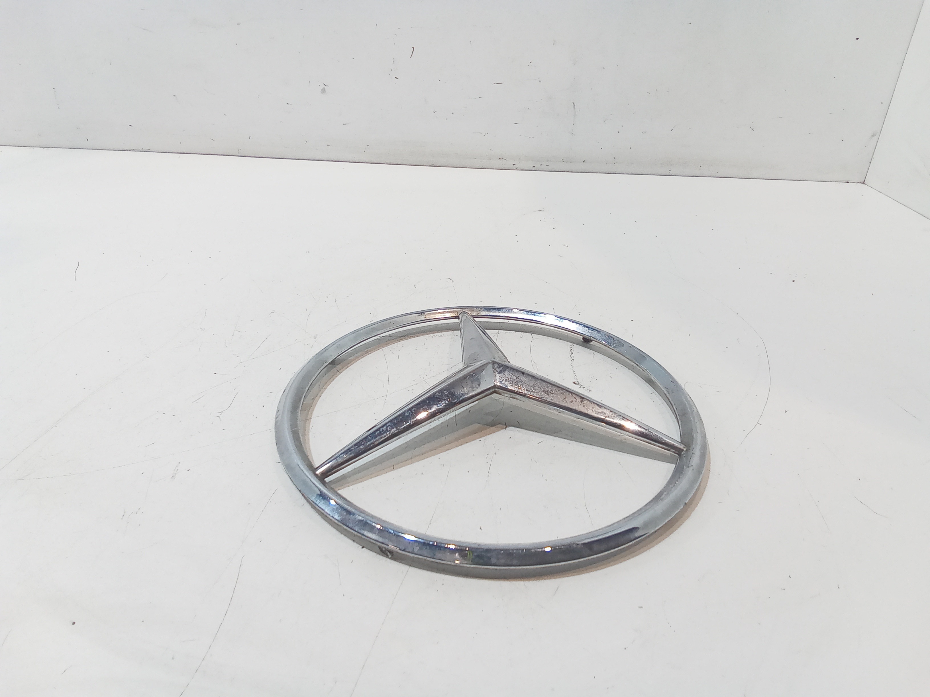 Stemma fregio logo per Mercedes Ml W163 2 Serie (2002 - 2005)