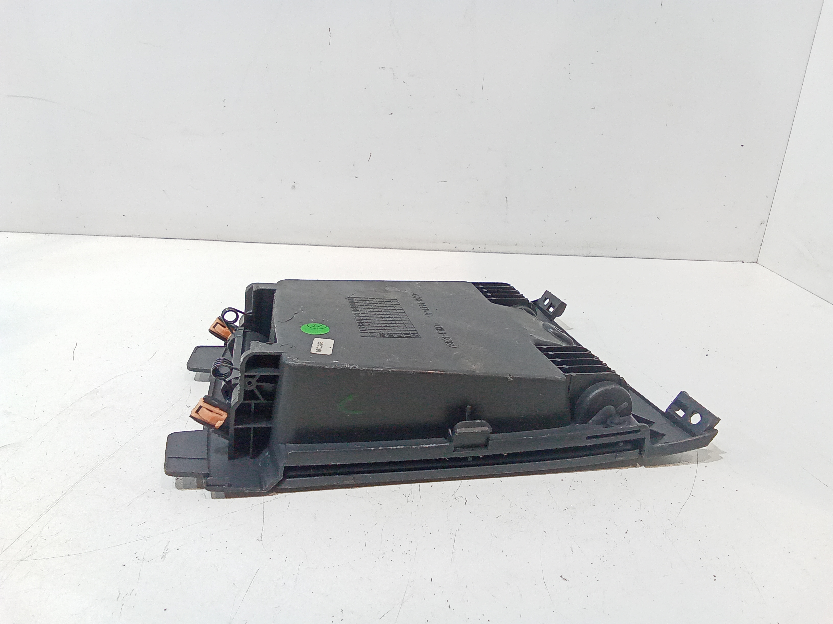 Vano portaoggetti per Opel Agila B (2008 - In produzione)