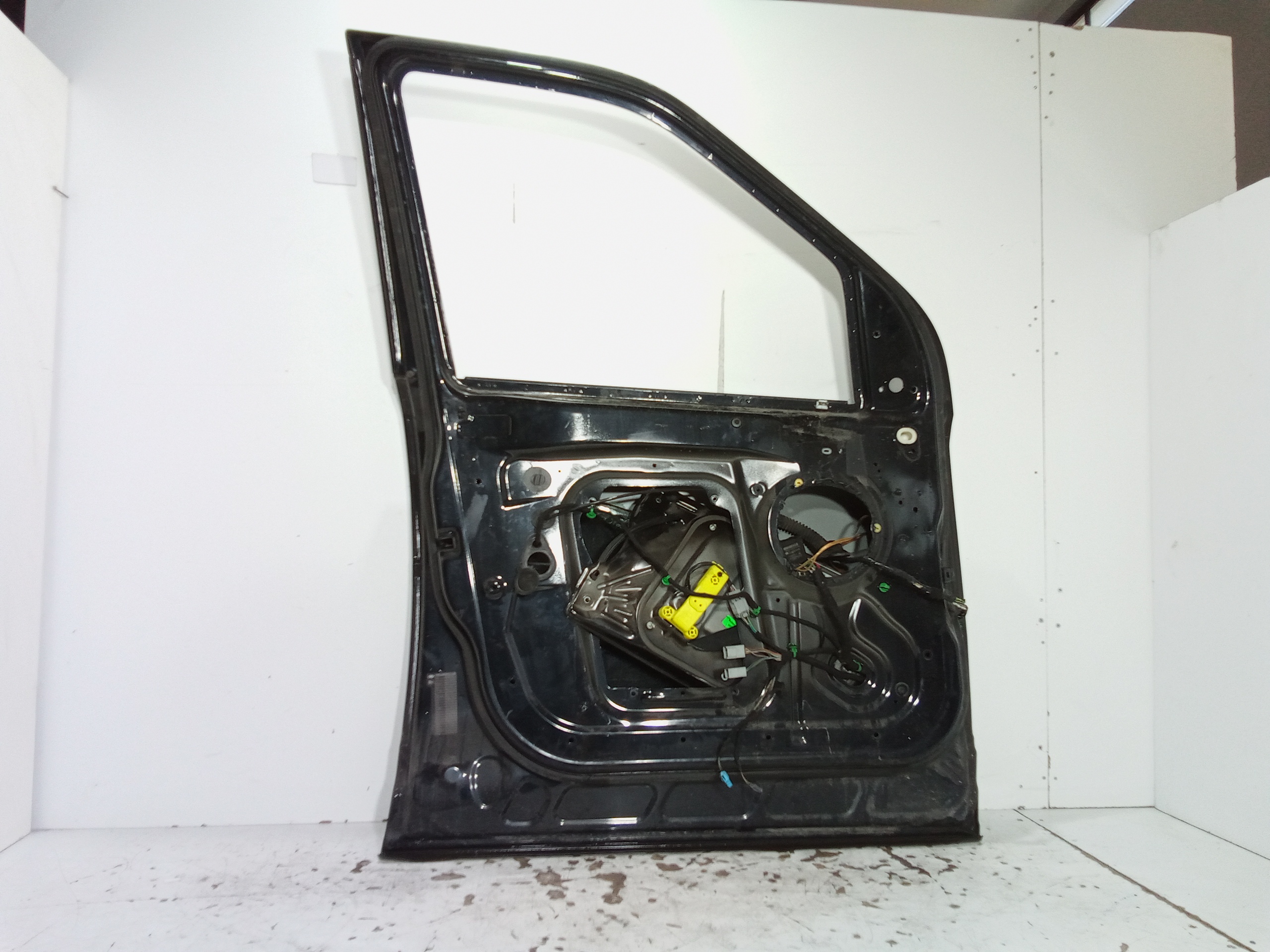 Portiera Anteriore Sinistra per Land Rover Freelander 3 Serie (2006 - In produzione)